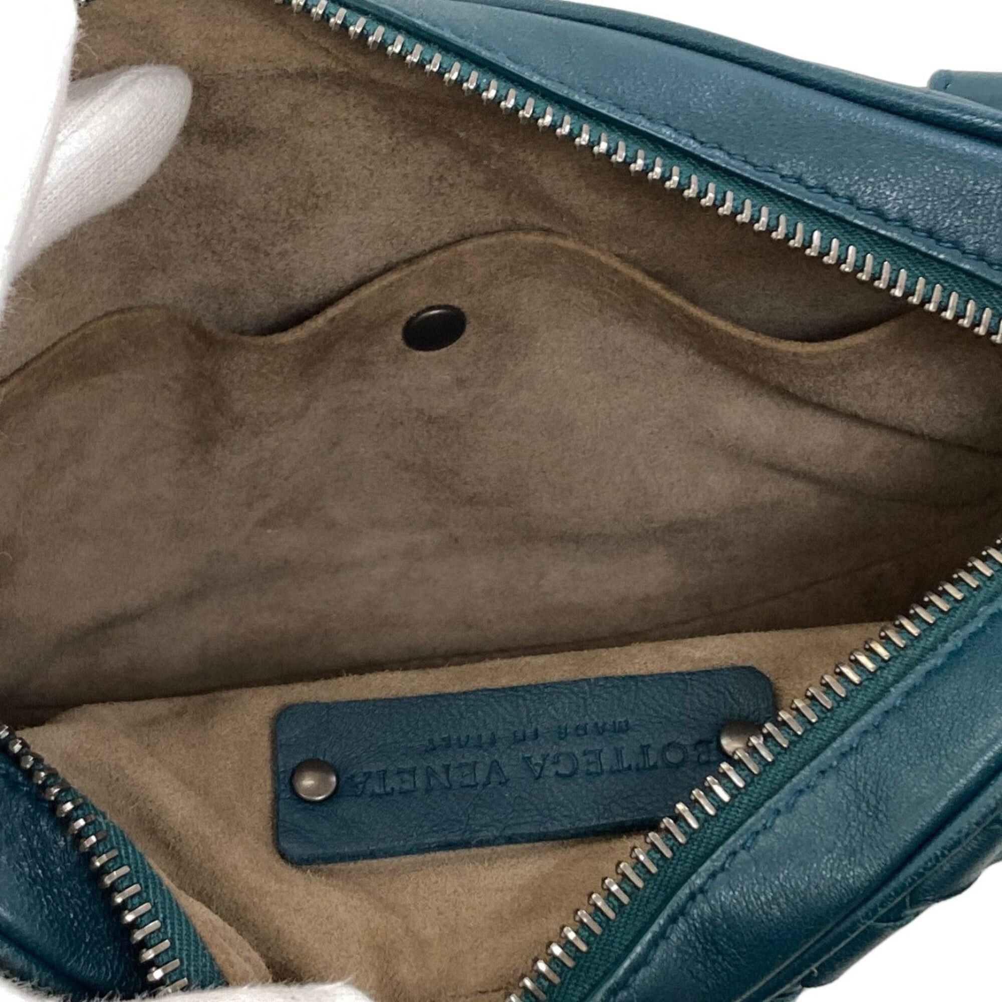 Bottega Veneta Bottega Veneta Intrecciato Hip Bag/Waist Bag, Calfskin, Women's. Size ONE SIZE - 5 Thumbnail