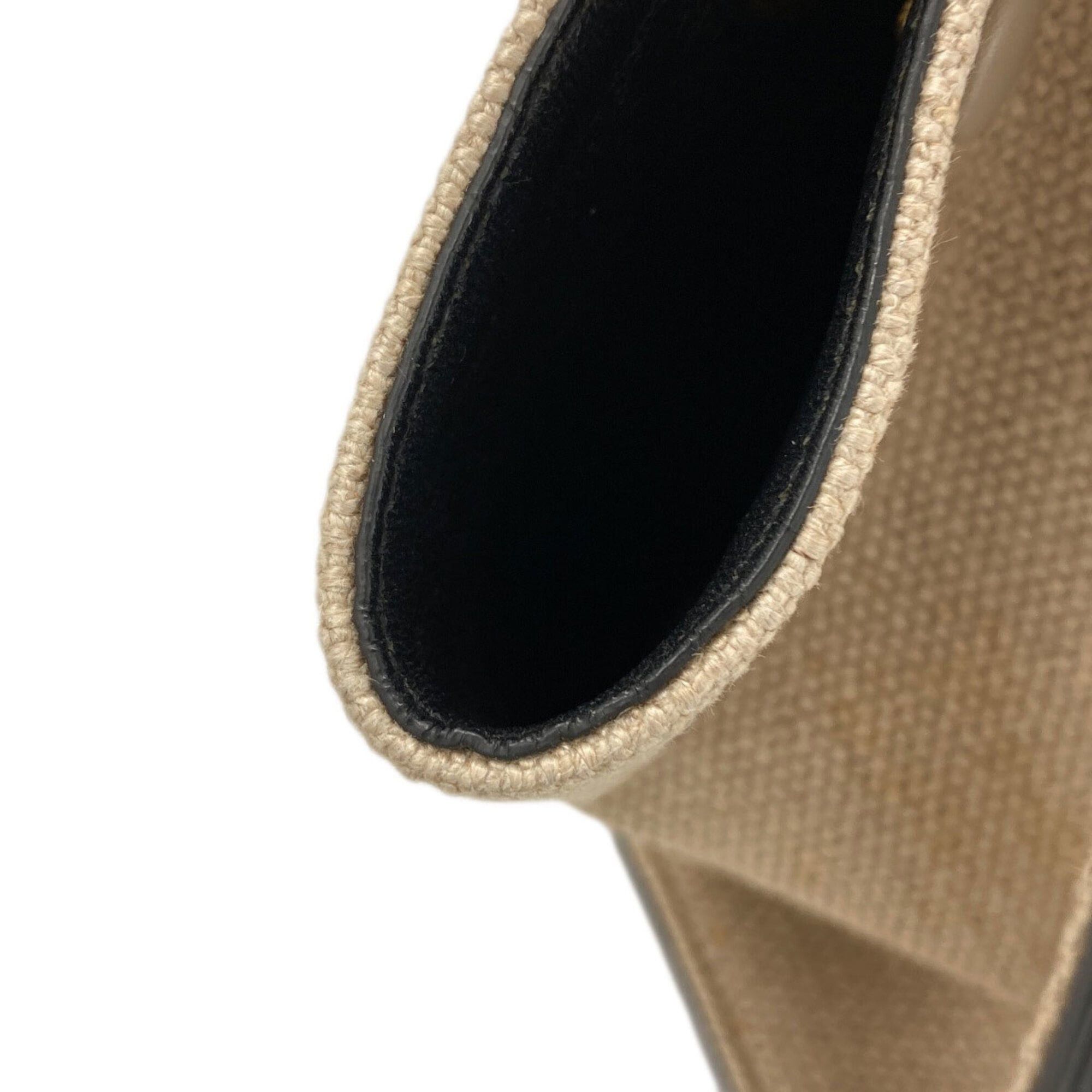 Celine Celine Trapeze Medium 2-Way Handbag, Calfskin, Women's. Size ONE SIZE - 24 Thumbnail