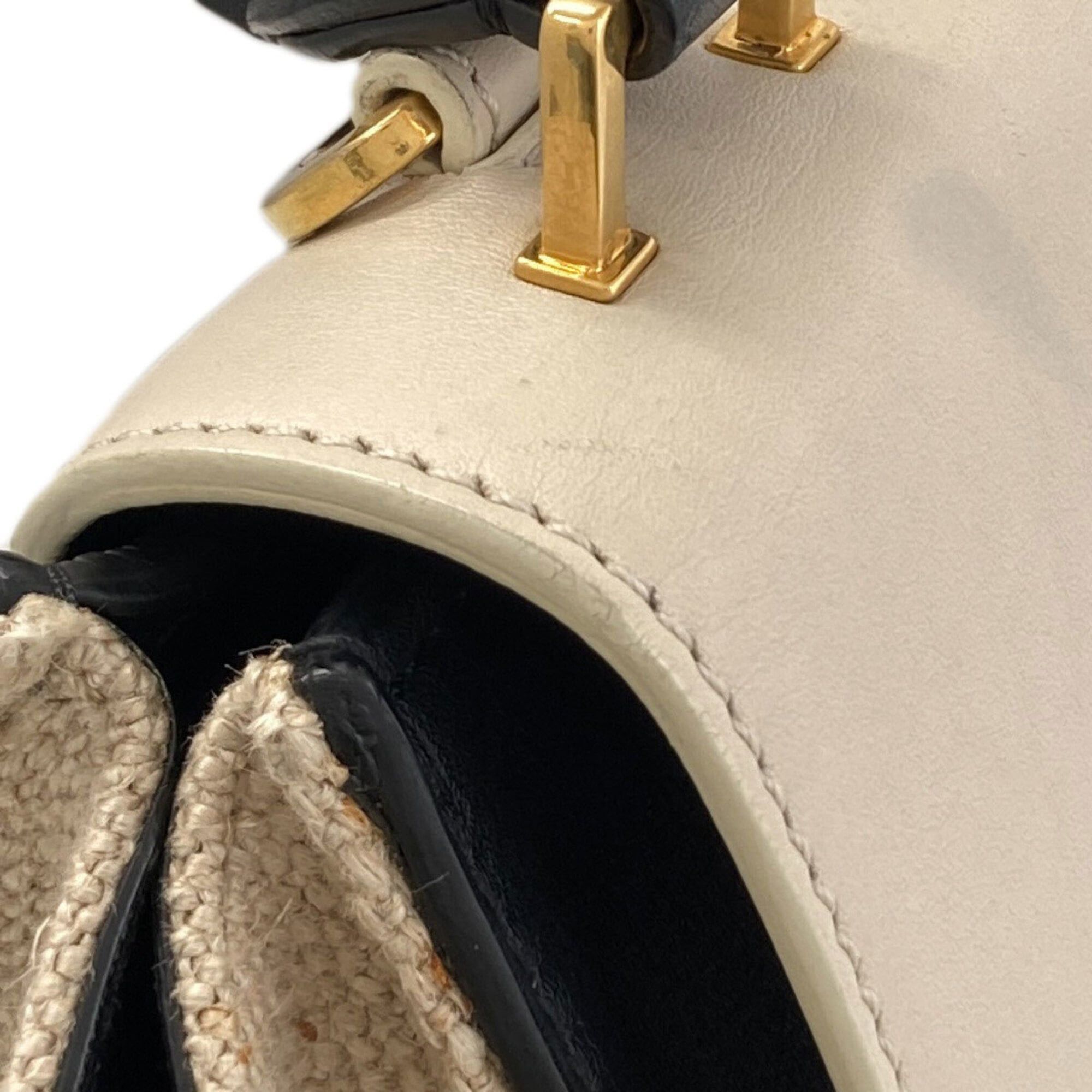 Celine Celine Trapeze Medium 2-Way Handbag, Calfskin, Women's. Size ONE SIZE - 23 Thumbnail