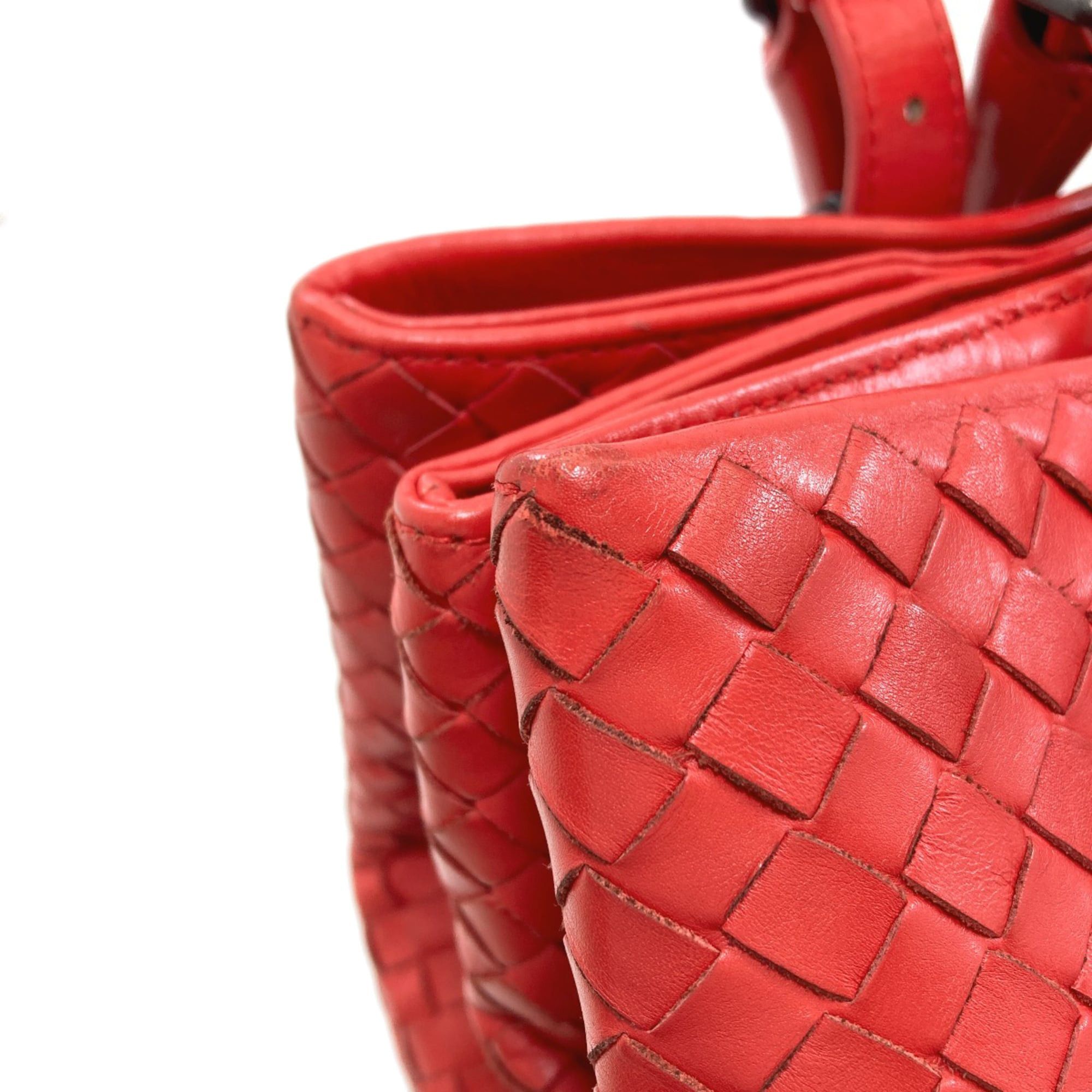 Bottega Veneta Bottega Veneta Intrecciato Tote Bag, Calfskin, Women's Size ONE SIZE - 19 Thumbnail