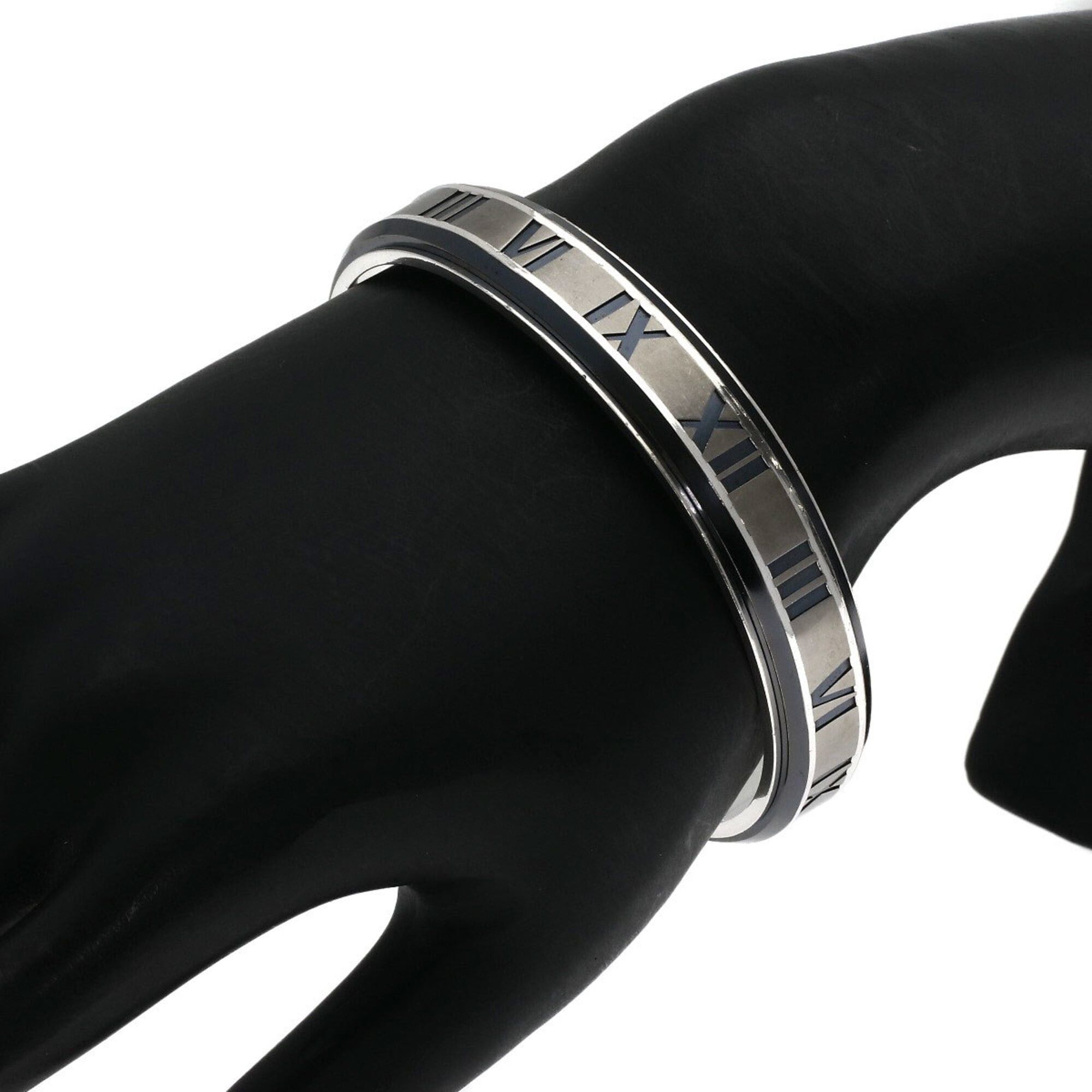 Tiffany & Co. Tiffany & Co. Atlas Bangle Bracelet, Silver/Titanium, Unisex. Size ONE SIZE - 8 Thumbnail