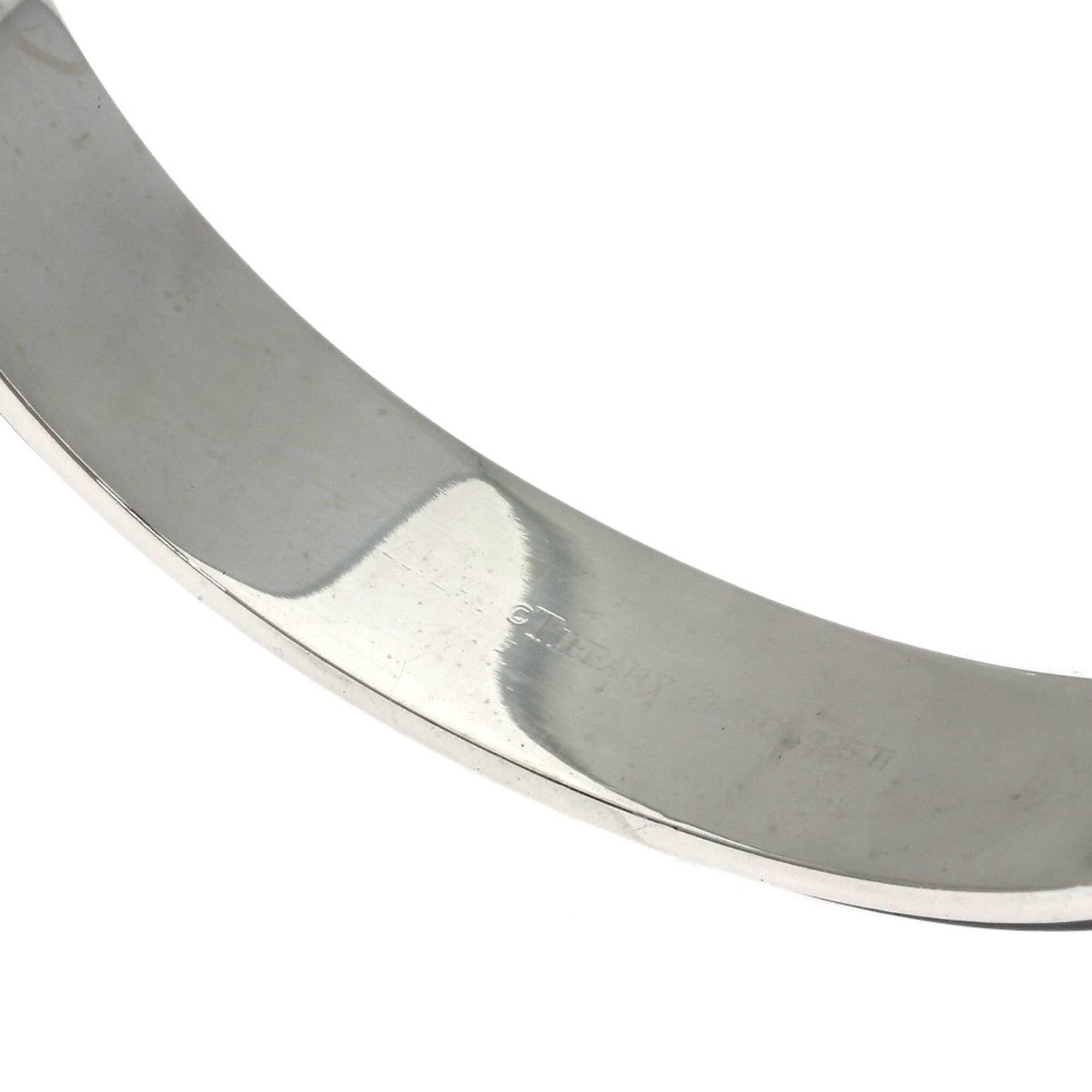 Tiffany & Co. Tiffany & Co. Atlas Bangle Bracelet, Silver/Titanium, Unisex. Size ONE SIZE - 5 Thumbnail