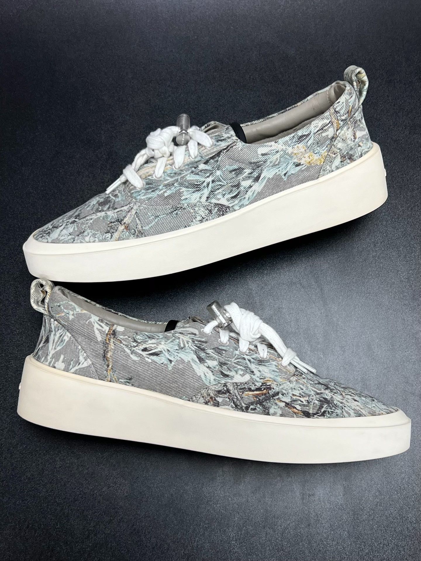 Fear of God Fear of God Retro White Lowtop Sneakers 10 Men Size US 10 / EU 43 - 5 Thumbnail