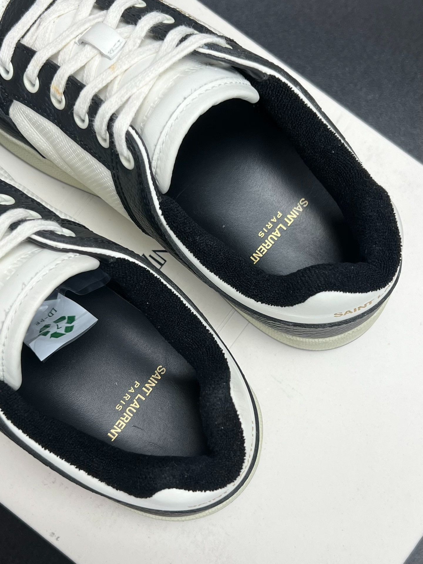 Saint Laurent Paris Saint Laurent Paris Lowtop Sneakers 8 Men Size US 8 / EU 41 - 4 Thumbnail