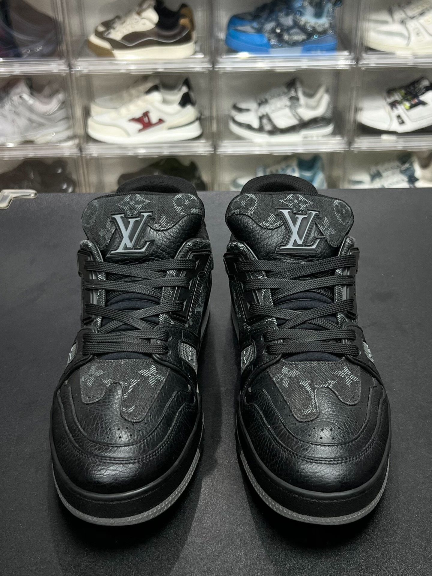 Louis Vuitton Louis Vuitton Training Denim Black Lowtop Sneakers 5.5 Men Size US 5.5 / EU 38 - 2 Thumbnail