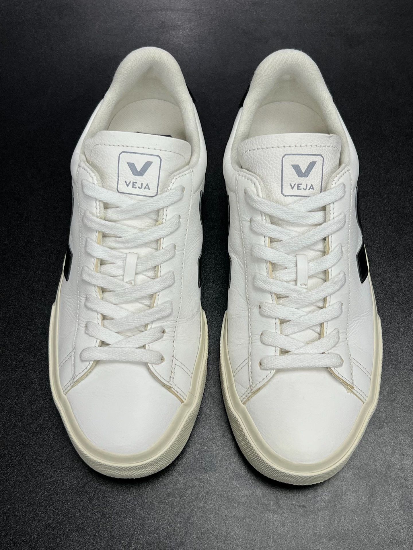 Veja Veja Leather Black Lowtop Sneakers 6 Men Size US 6 / EU 39 - 3 Thumbnail