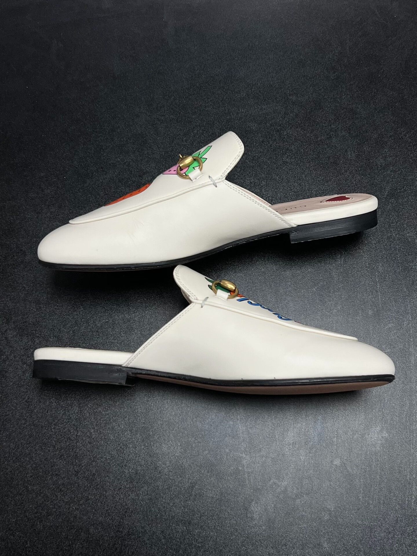 Gucci Gucci White Sandals us_7 Women Size US 7 / IT 37 - 6 Thumbnail