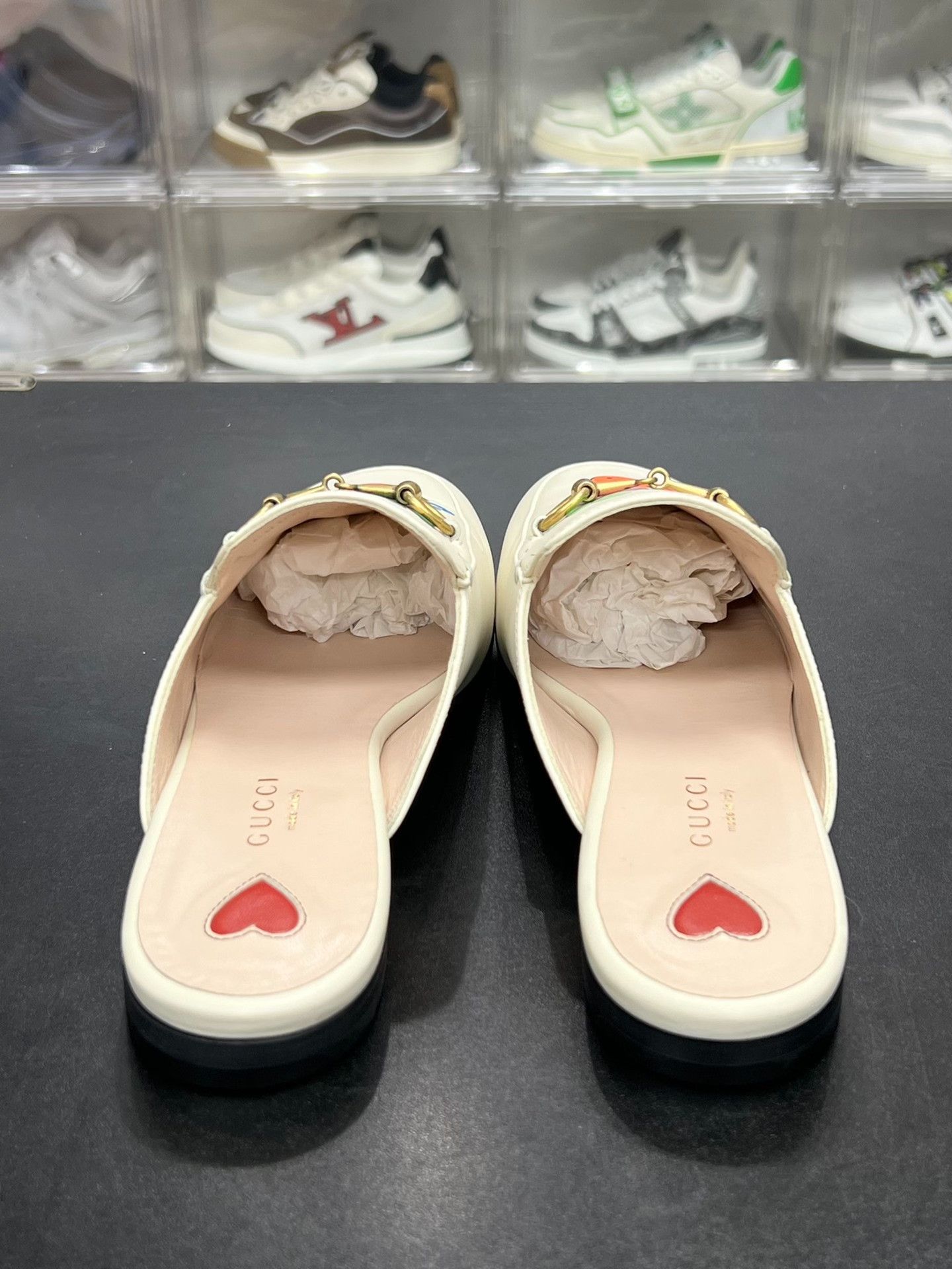 Gucci Gucci White Sandals us_7 Women Size US 7 / IT 37 - 7 Thumbnail
