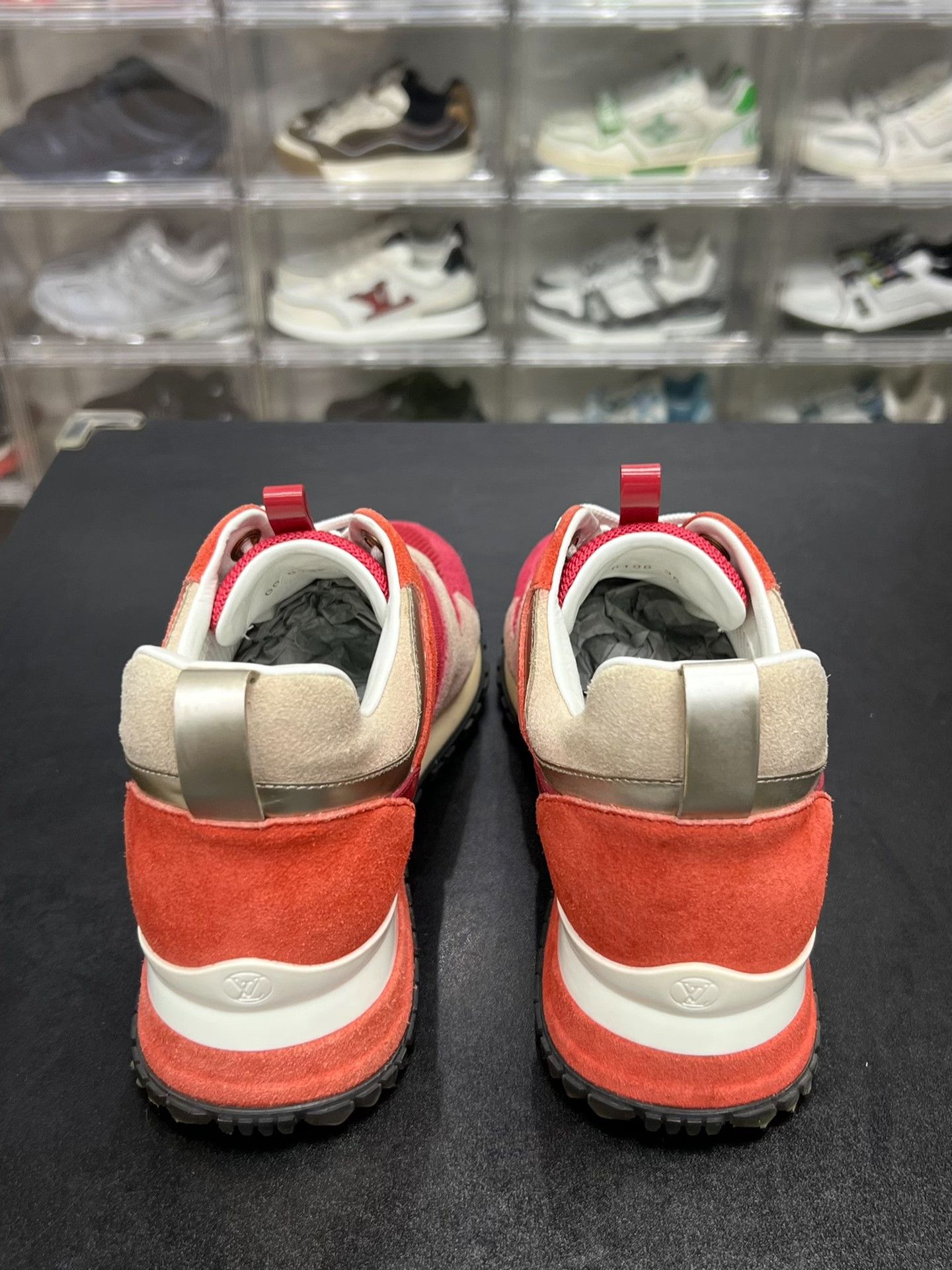 Louis Vuitton Louis Vuitton Casual Pink Lowtop Sneakers us_6 Women Size US 6 / IT 36 - 7 Thumbnail