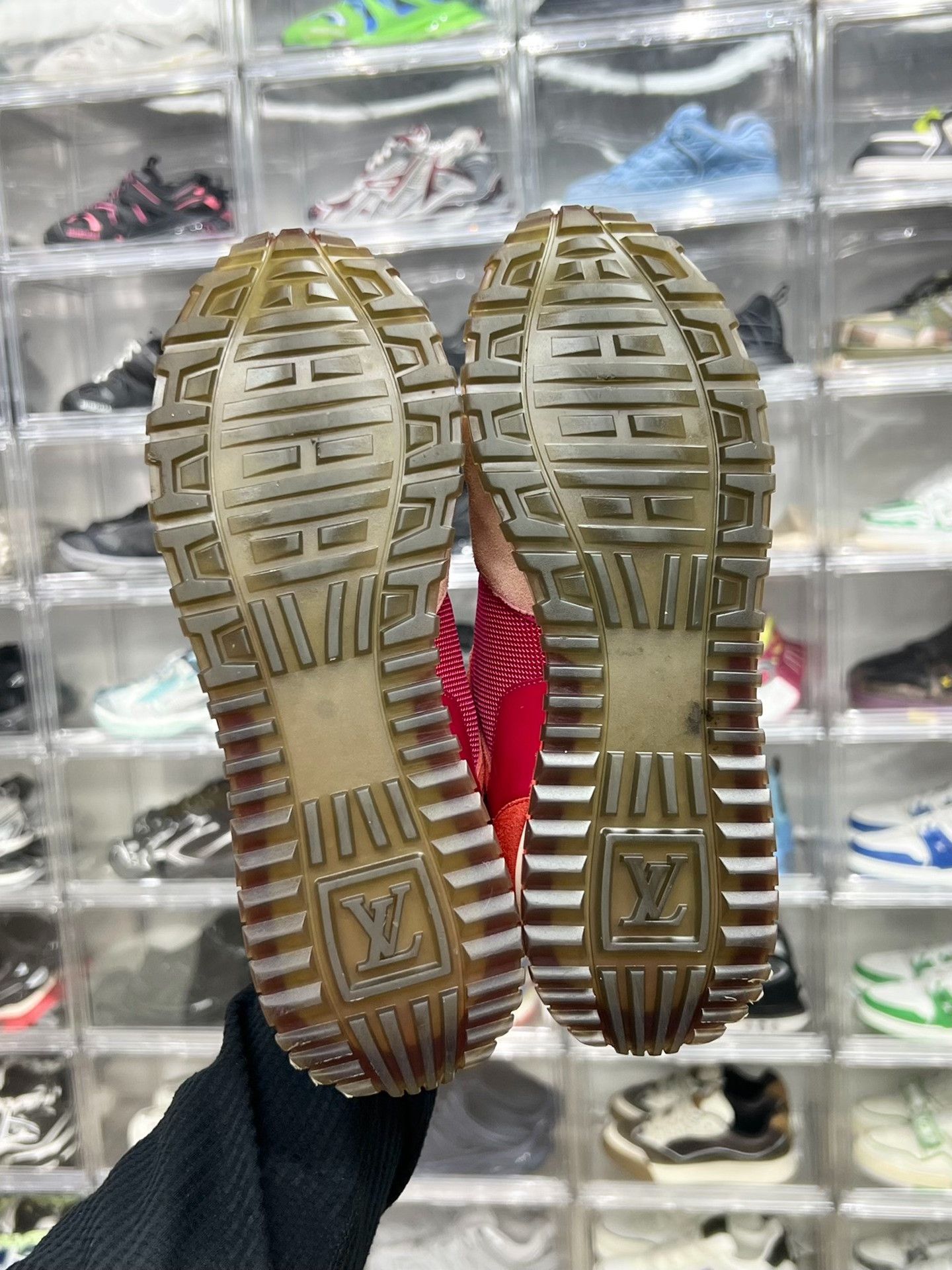 Louis Vuitton Louis Vuitton Casual Pink Lowtop Sneakers us_6 Women Size US 6 / IT 36 - 8 Thumbnail