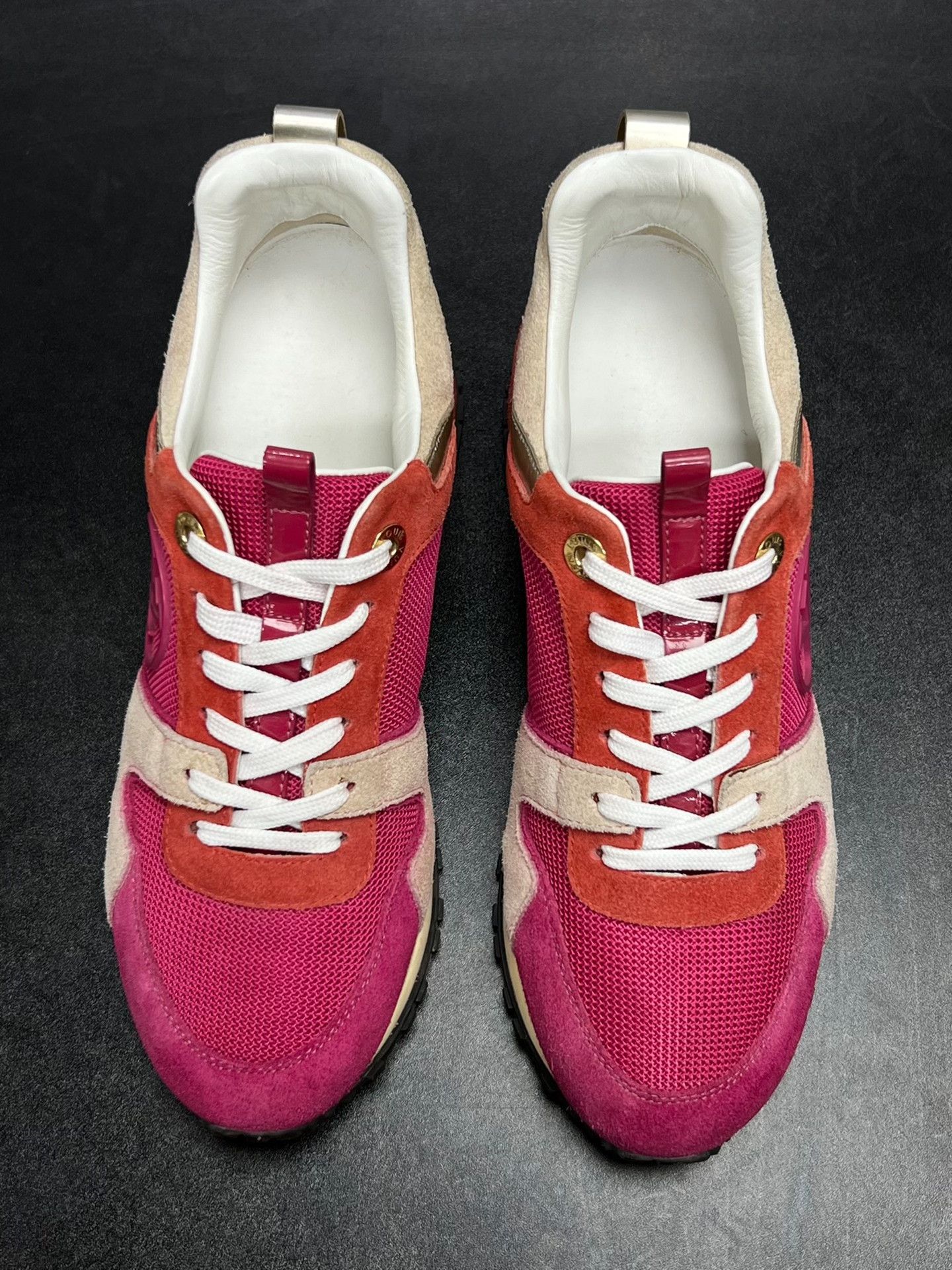 Louis Vuitton Louis Vuitton Casual Pink Lowtop Sneakers us_6 Women Size US 6 / IT 36 - 3 Thumbnail