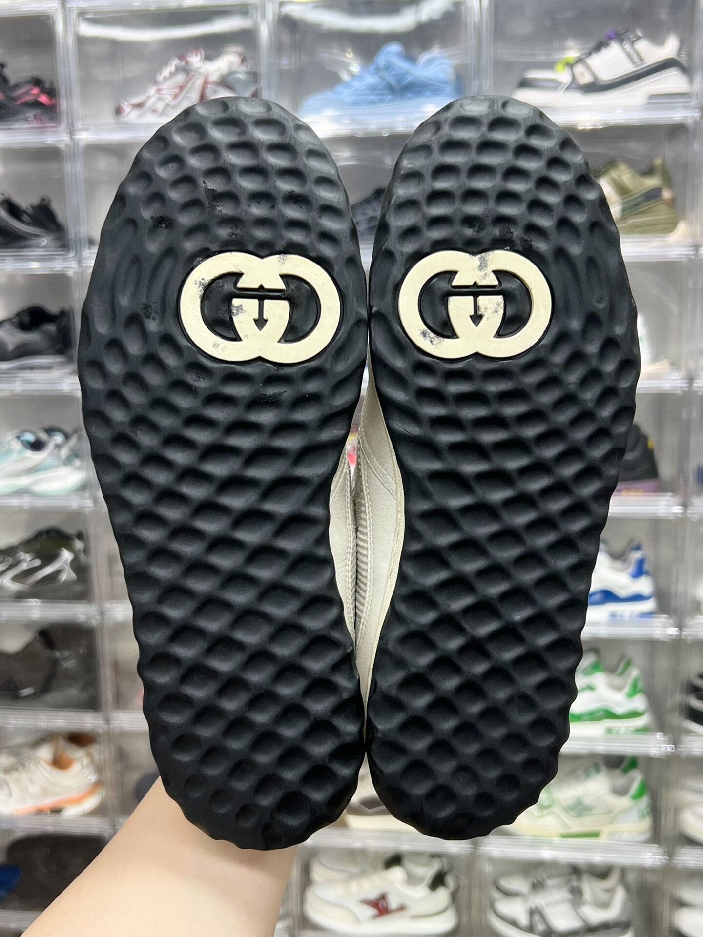 Gucci Gucci White Lowtop Sneakers 8.5 Men Size US 8.5 / EU 41-42 - 8 Thumbnail