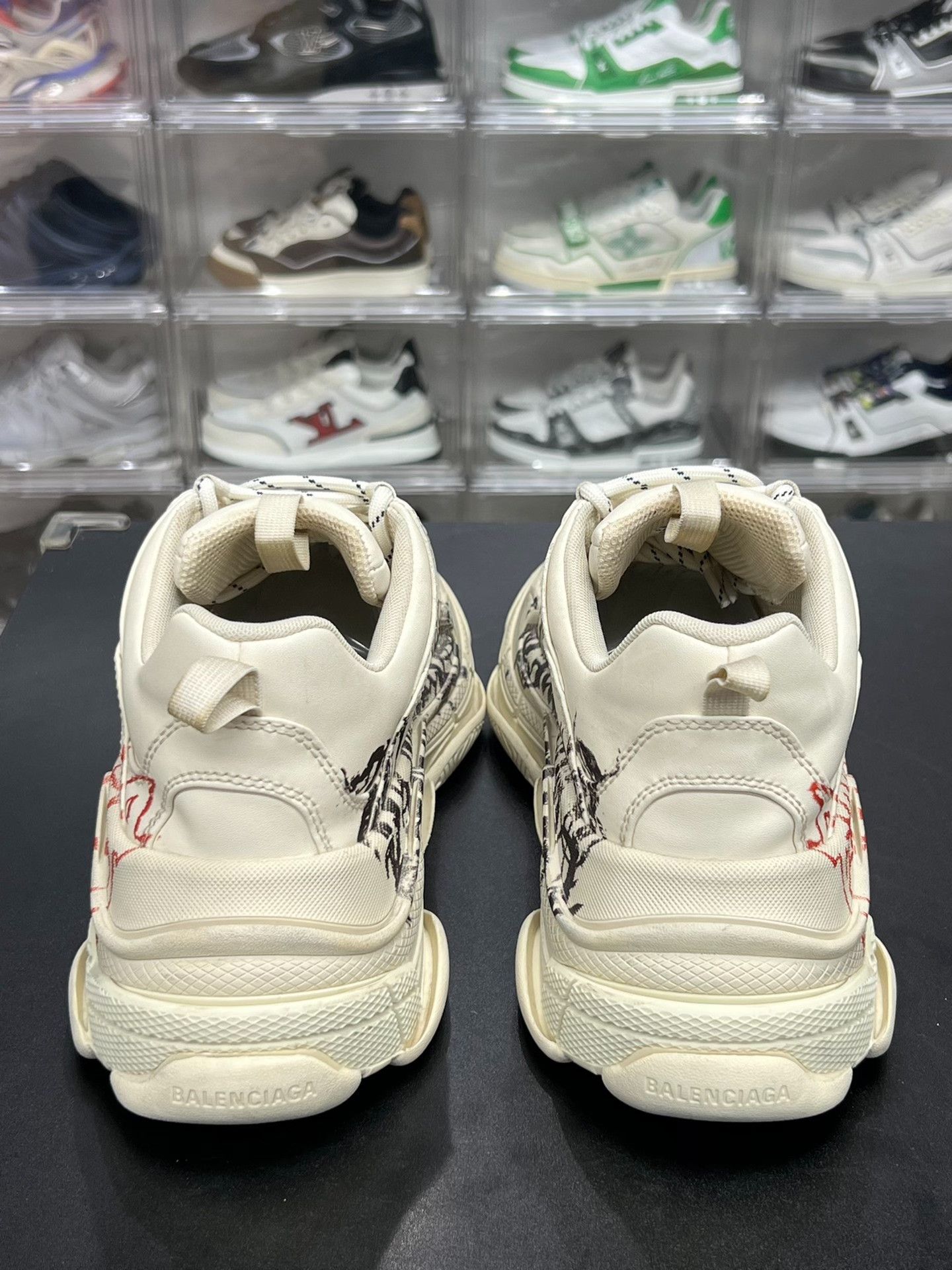 Balenciaga Balenciaga White Lowtop Sneakers 9 Men Size US 9 / EU 42 - 7 Thumbnail