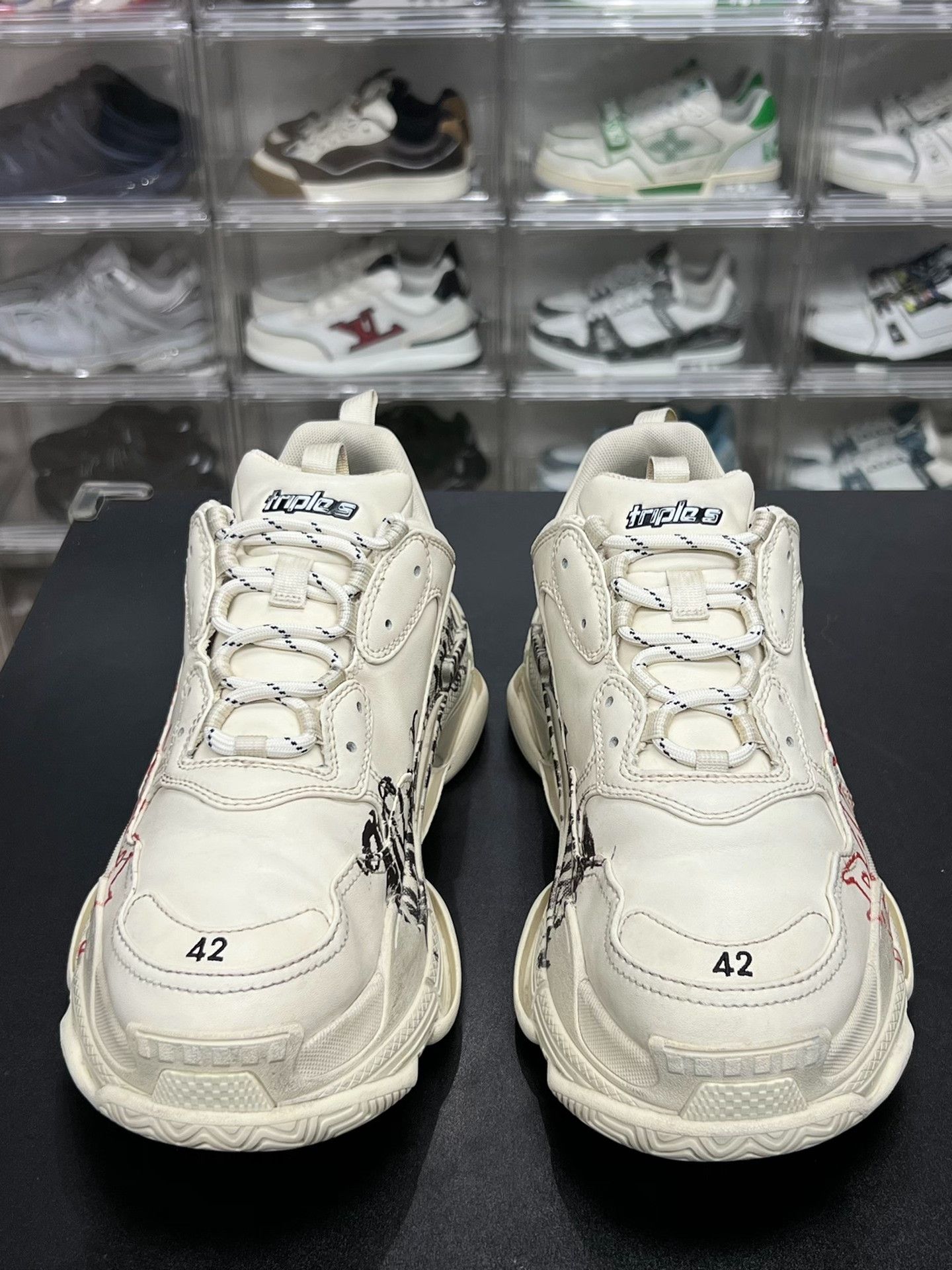 Balenciaga Balenciaga White Lowtop Sneakers 9 Men Size US 9 / EU 42 - 2 Thumbnail