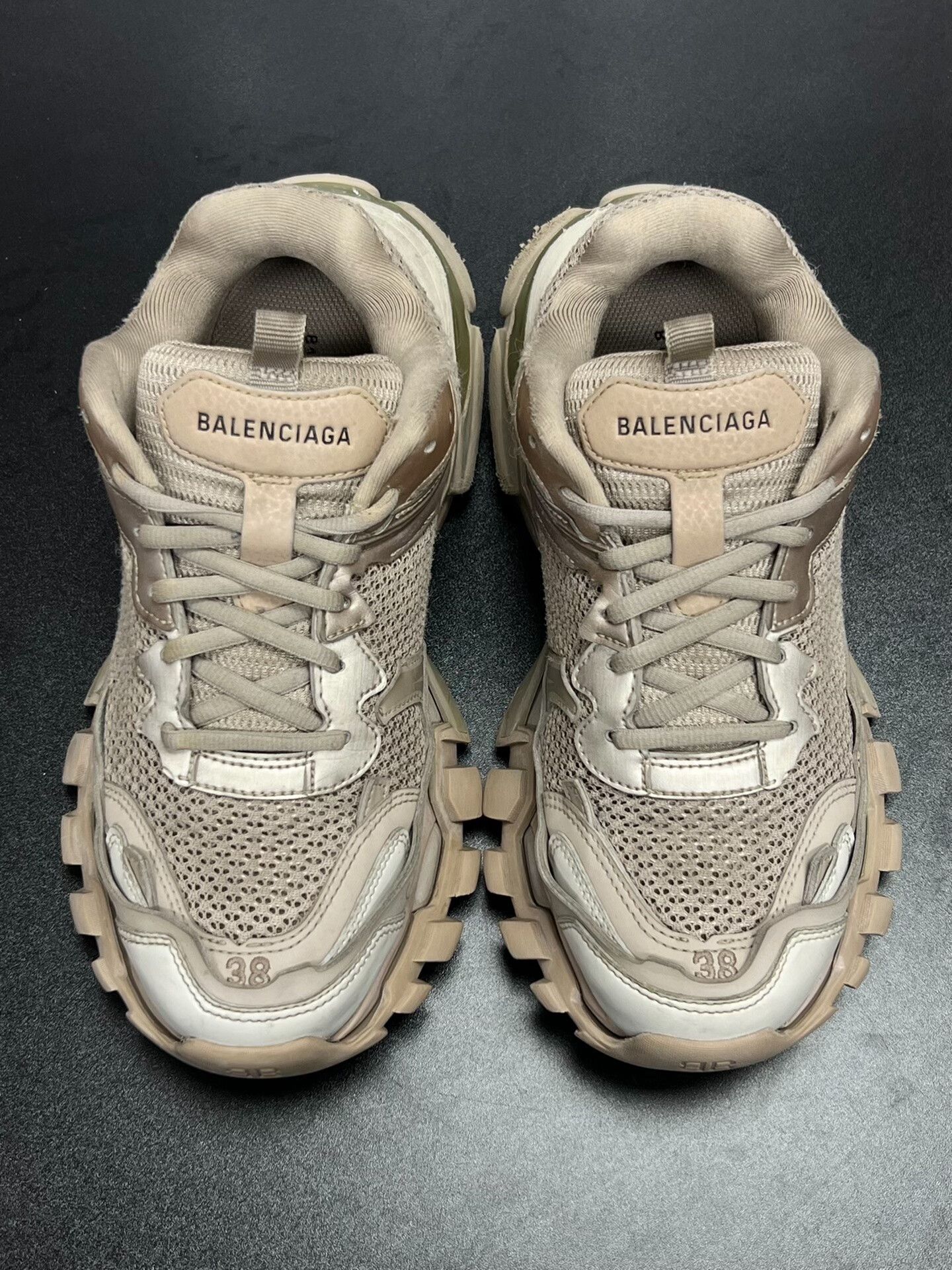 Balenciaga Balenciaga Brown Lowtop Sneakers us_8 Women Size US 8 / IT 38 - 3 Thumbnail