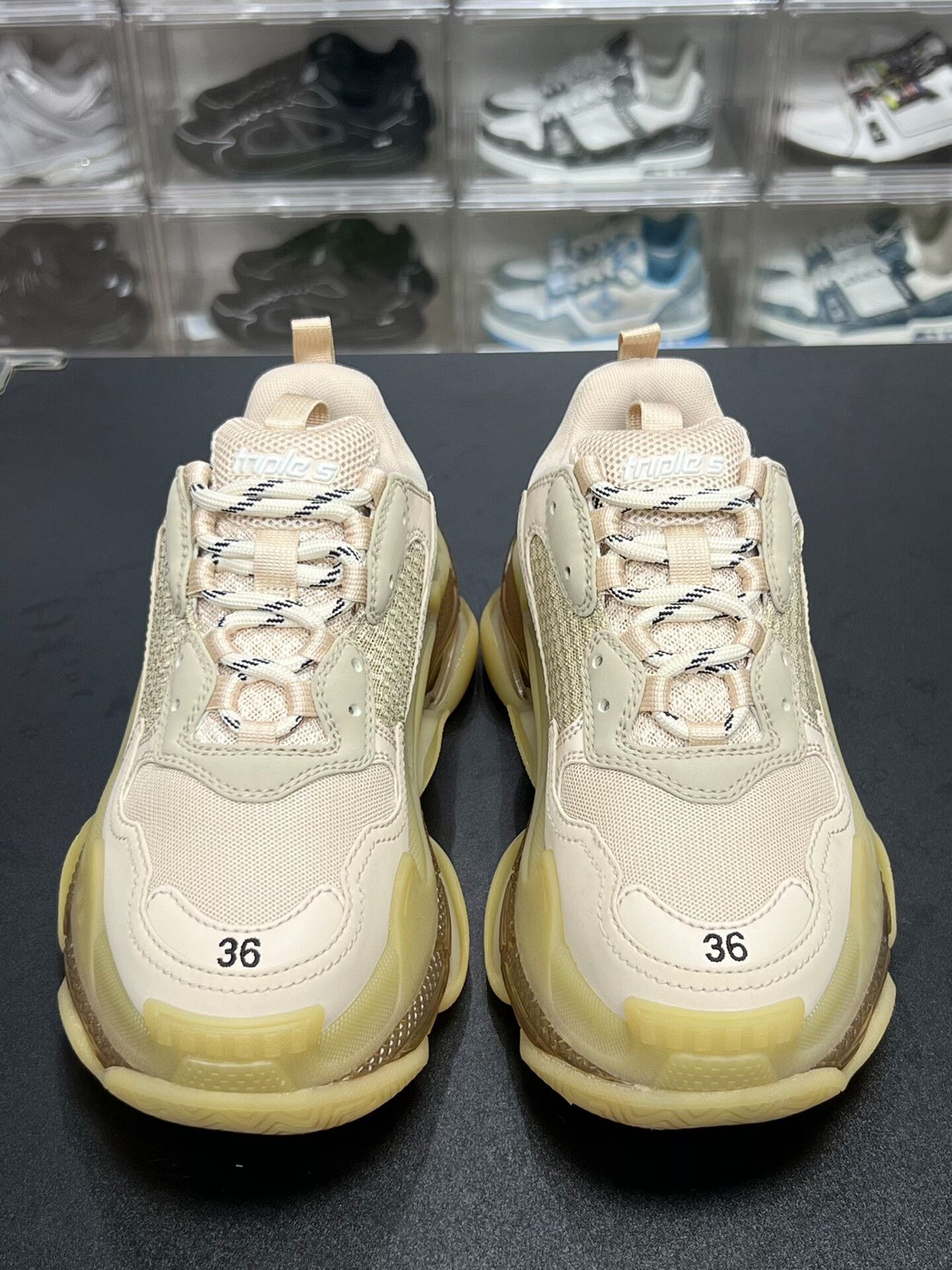 Balenciaga Balenciaga Beige Lowtop Sneakers us_6 Women Size US 6 / IT 36 - 2 Thumbnail