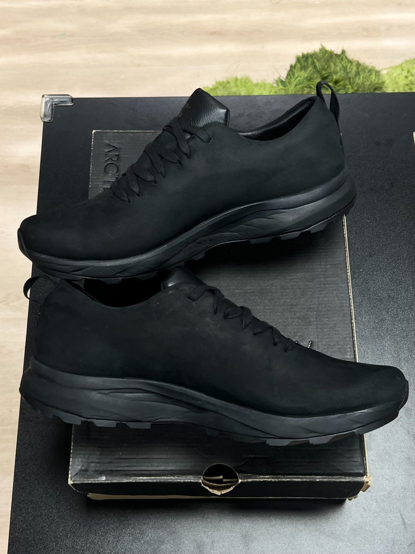 Arc'teryx Arc'teryx Lowtop Sneakers 11.5 Men Size US 11.5 / EU 44-45 - 6 Thumbnail