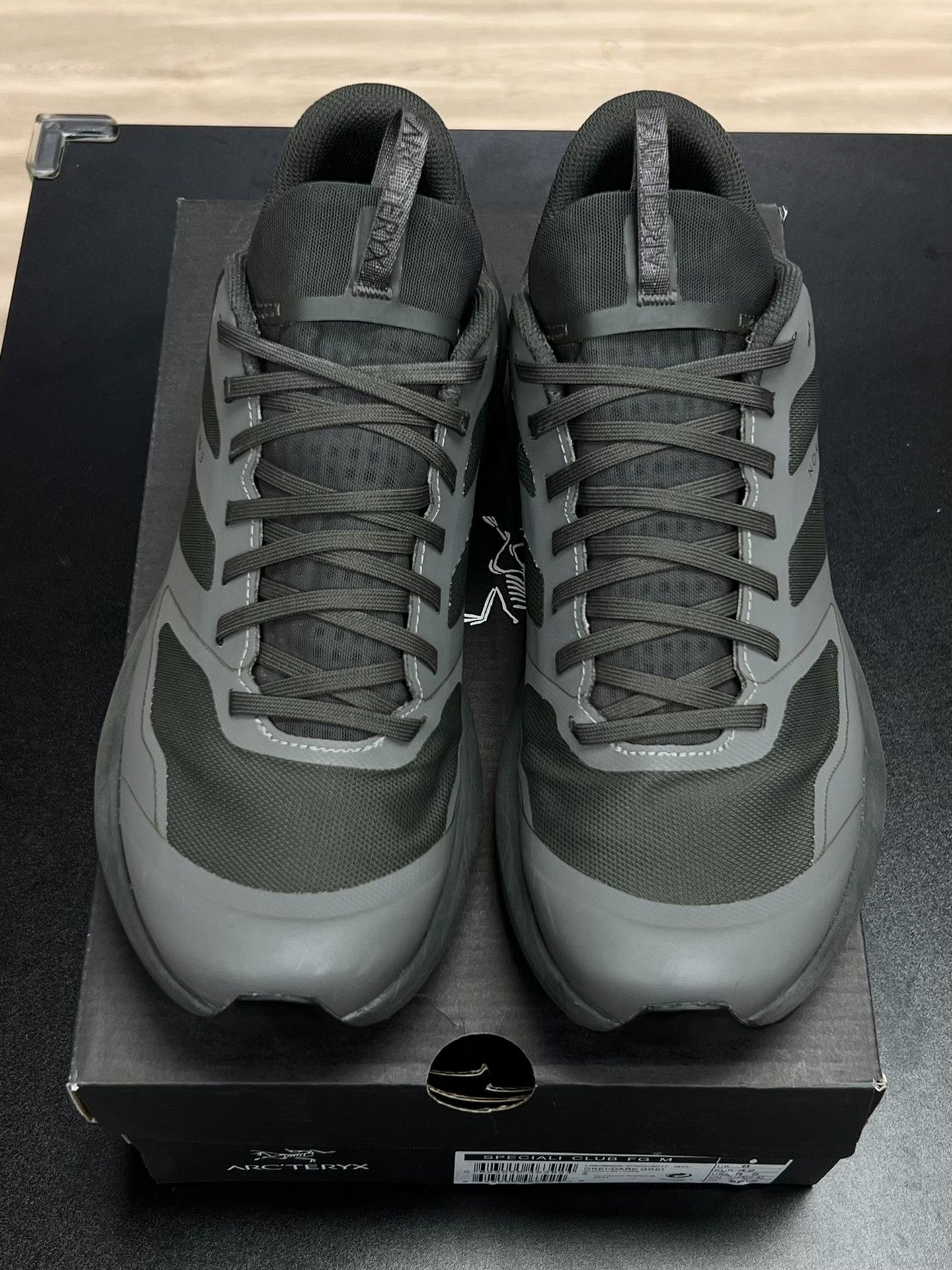 Arc'teryx Arc'teryx Gray Lowtop Sneakers 9 Men Size US 9 / EU 42 - 3 Thumbnail