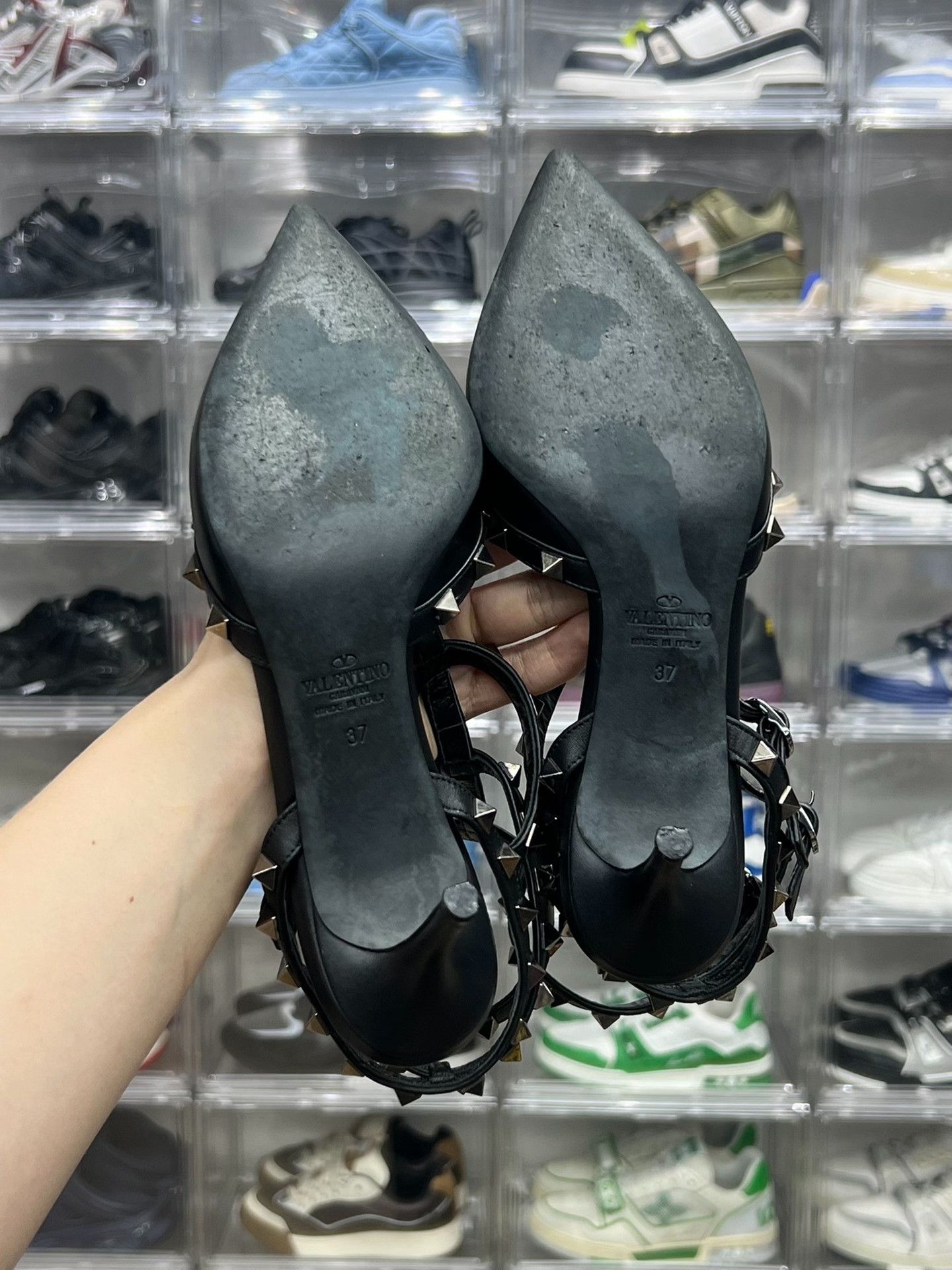 Valentino Valentino Black Sandals us_7 Women Size US 7 / IT 37 - 8 Thumbnail