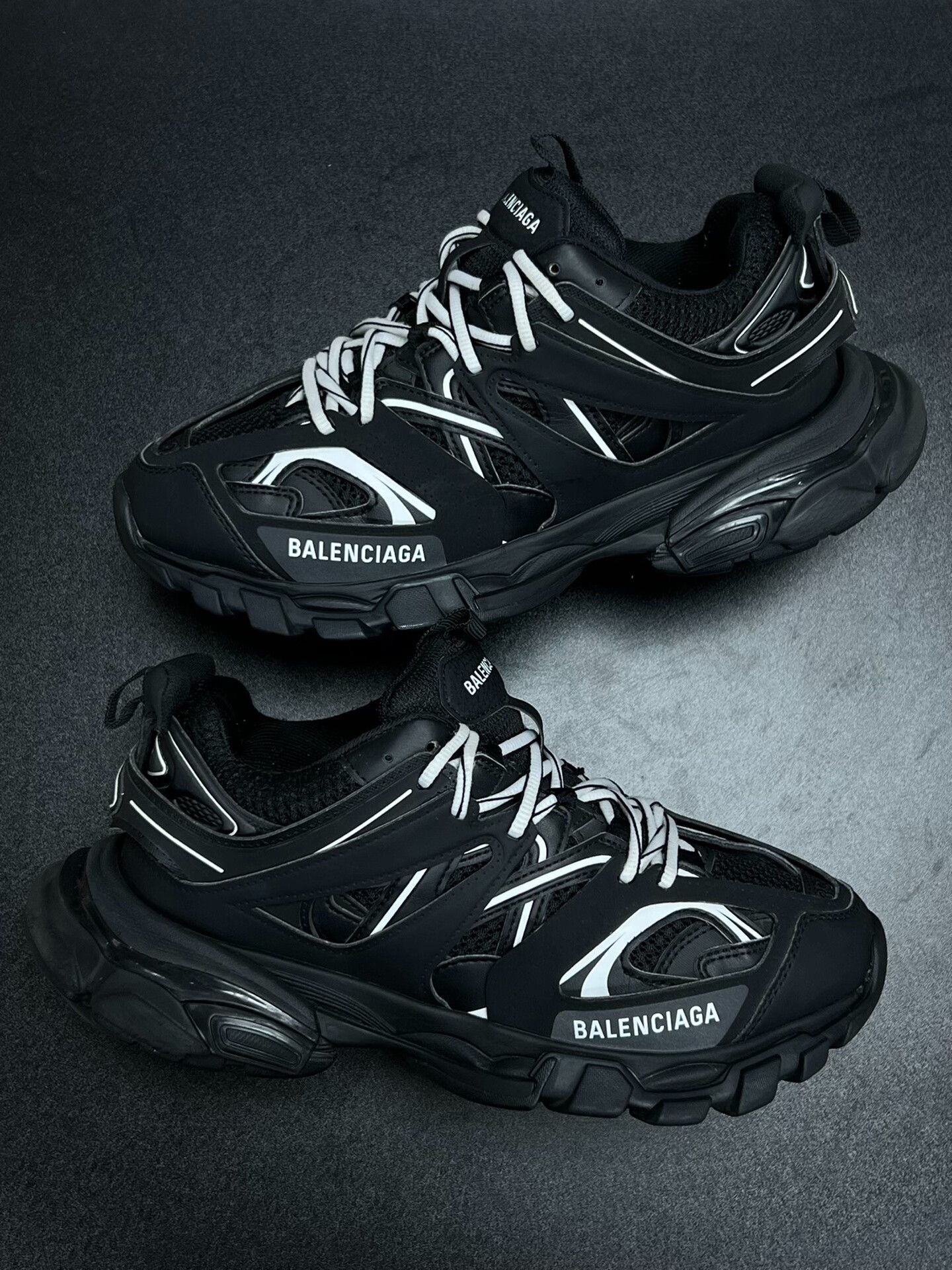 Balenciaga Balenciaga Black Lowtop Sneakers 6 Men Size US 6 / EU 39 - 5 Thumbnail