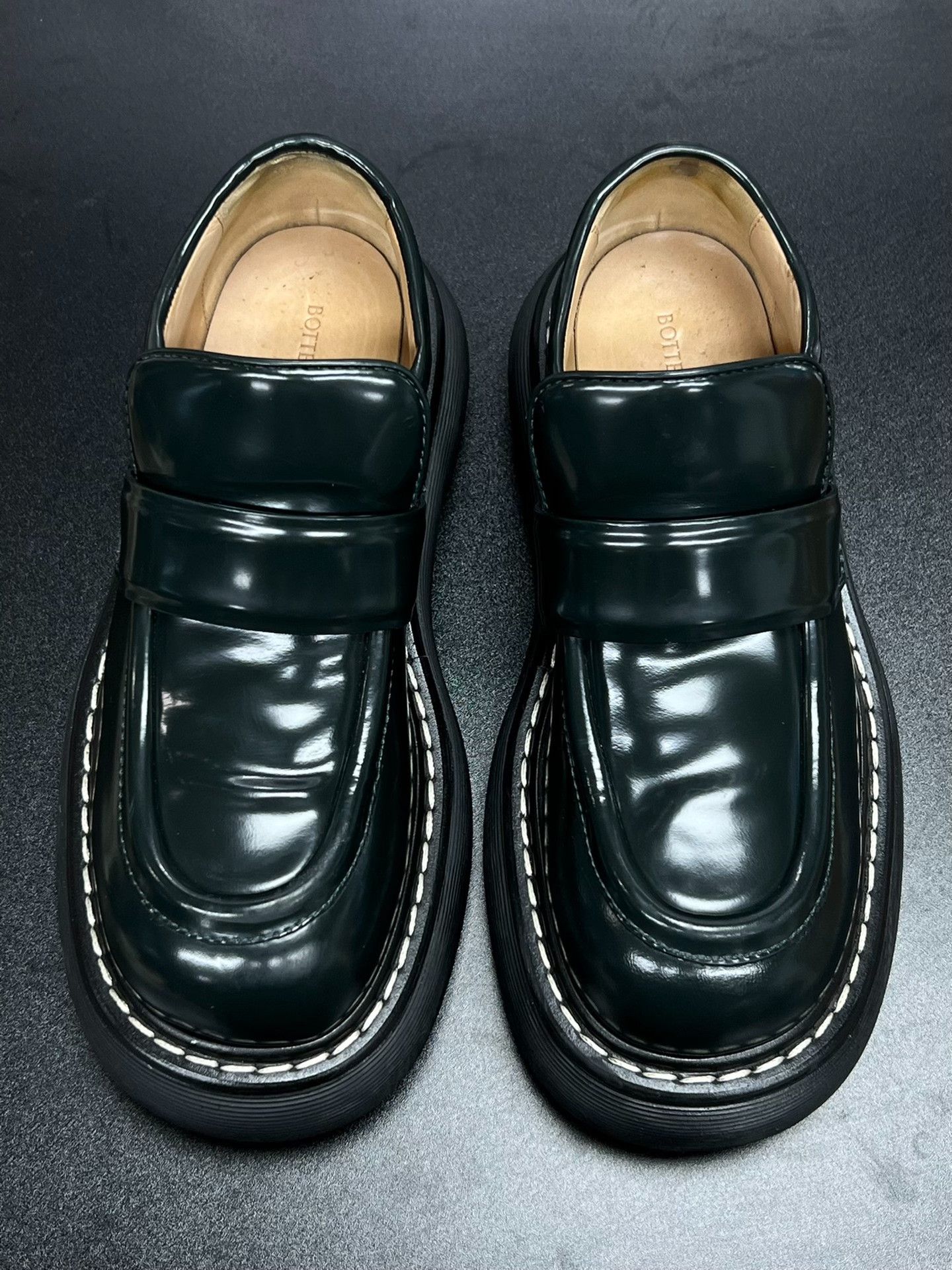 Bottega Veneta Bottega Veneta Green Lowtop Sneakers us_8 Women Size US 8 / IT 38 - 3 Thumbnail