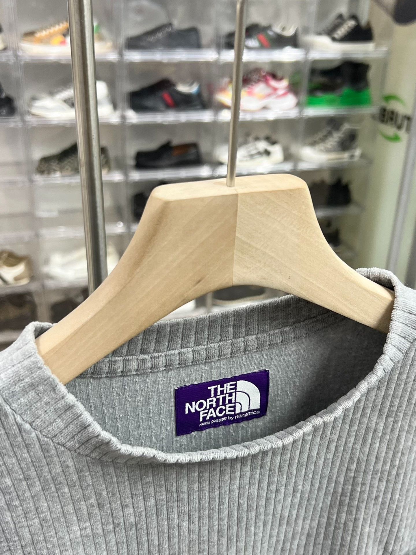 The North Face The North Face Corduroy Purple Long Sleeve Shirt m Men Size US M / EU 48-50 / 2 - 2 Thumbnail