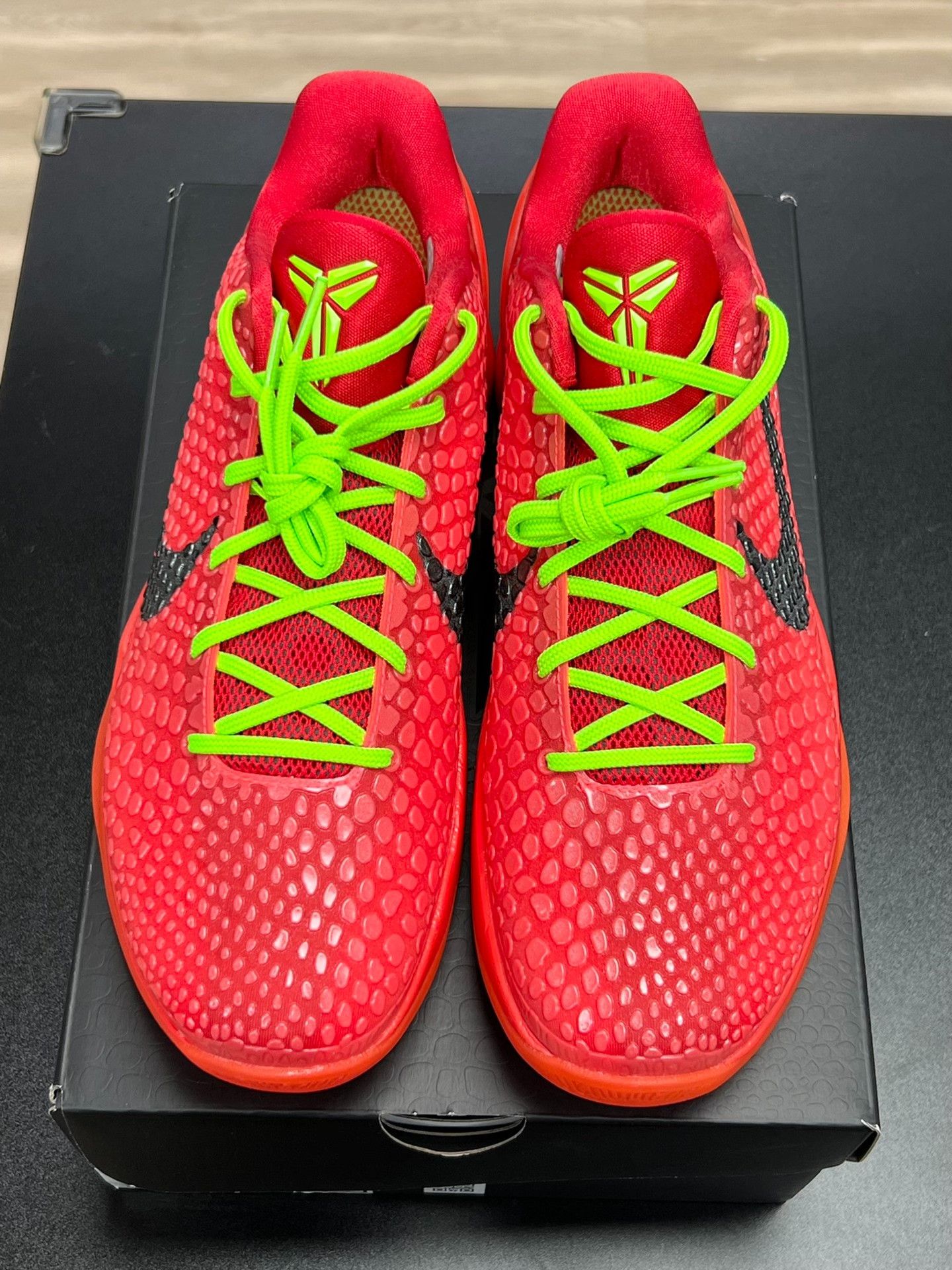 Nike Nike KOBE Red Lowtop Sneakers 11 Men Size US 11 / EU 44 - 3 Thumbnail