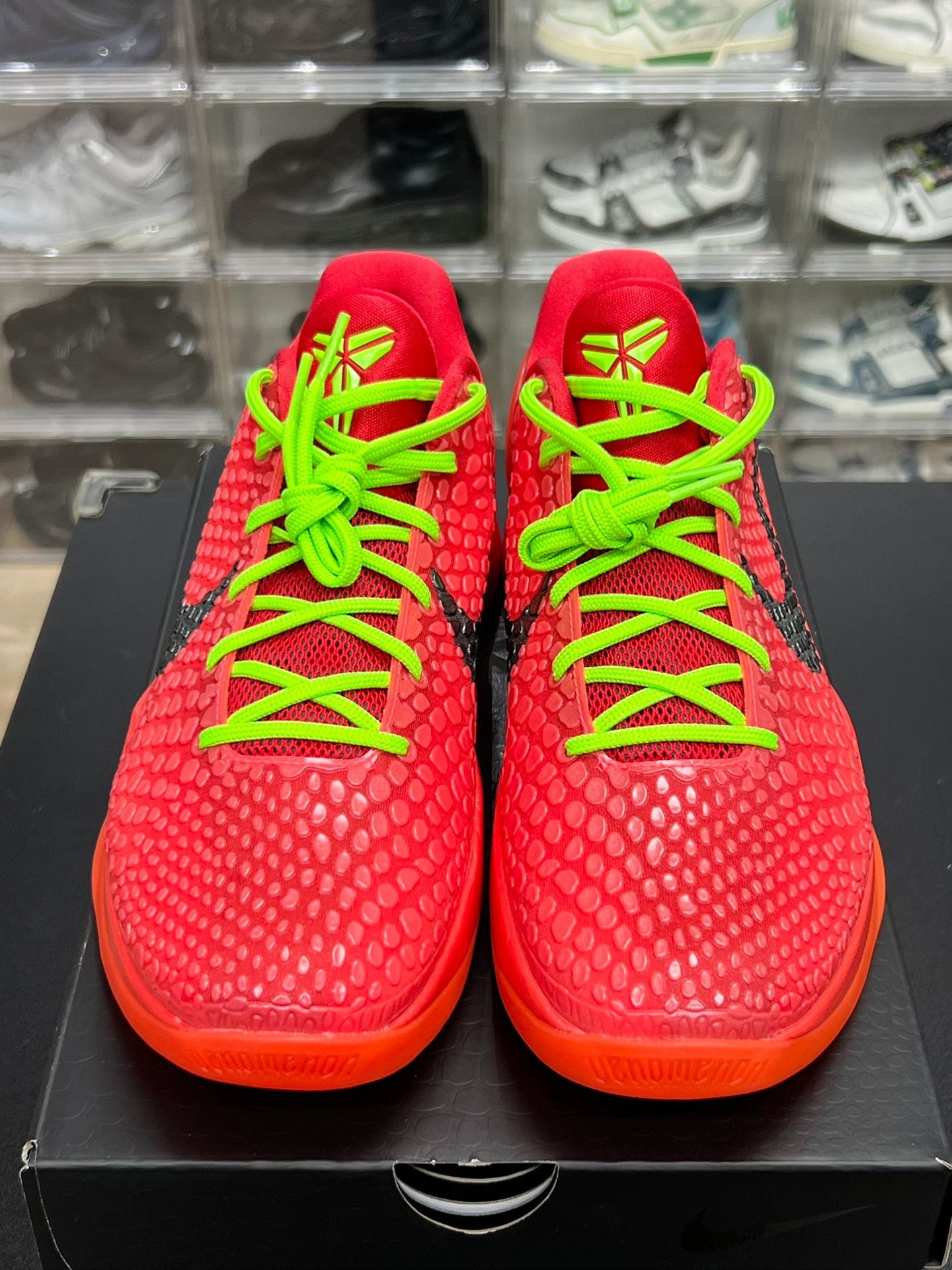 Nike Nike KOBE Red Lowtop Sneakers 11 Men Size US 11 / EU 44 - 2 Thumbnail