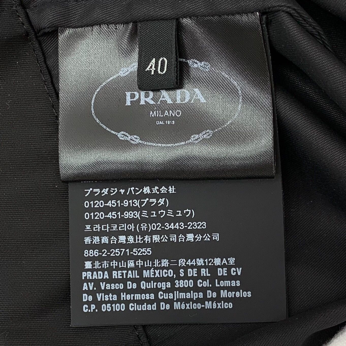 Prada Prada Pleated Hem Hooded Jacket Size 40 Size S / US 4 / IT 40 - 7 Thumbnail
