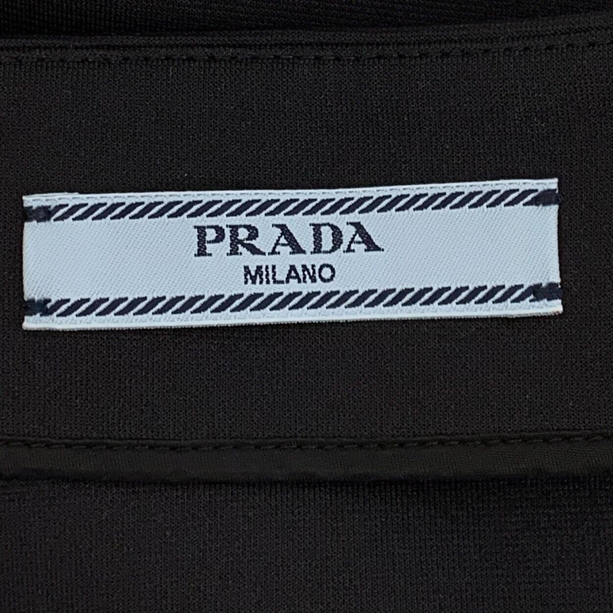Prada Prada Logo Patch Belted Mini Skirt 42 Size 28" / US 6 / IT 42 - 7 Thumbnail
