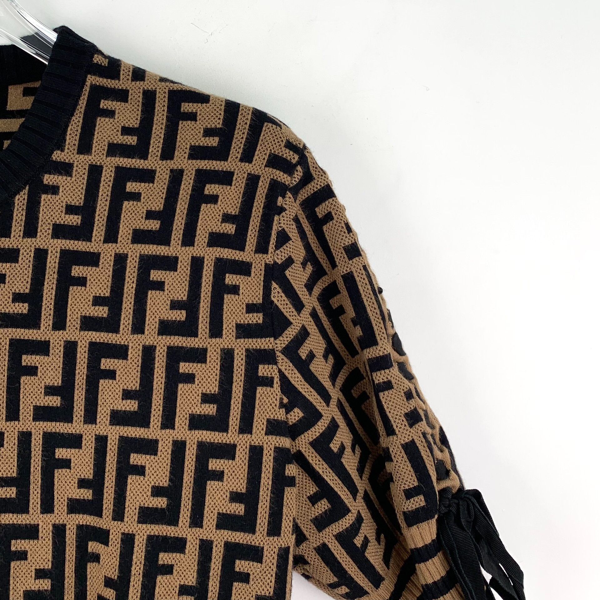 Fendi Fendi Zucca Monogram Short Sleeve Knit Sweater IT 44 Size M / US 6-8 / IT 42-44 - 4 Thumbnail