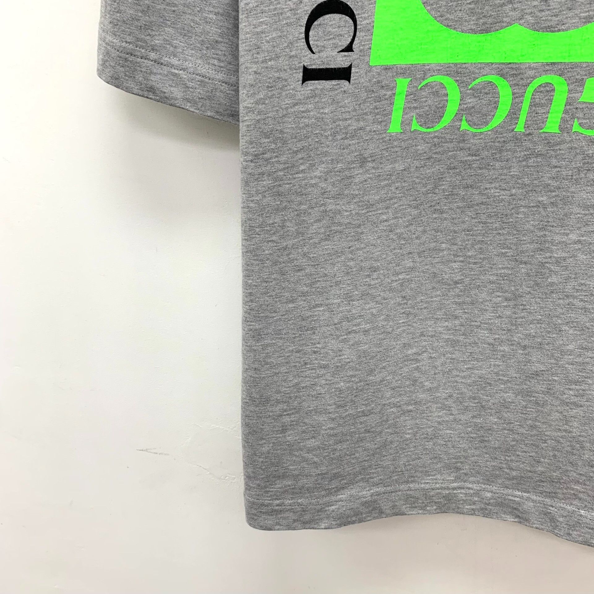 Gucci Gucci Neon Interlocking G Logo T-Shirt US XXS Size US XXS / EU 40 - 5 Thumbnail