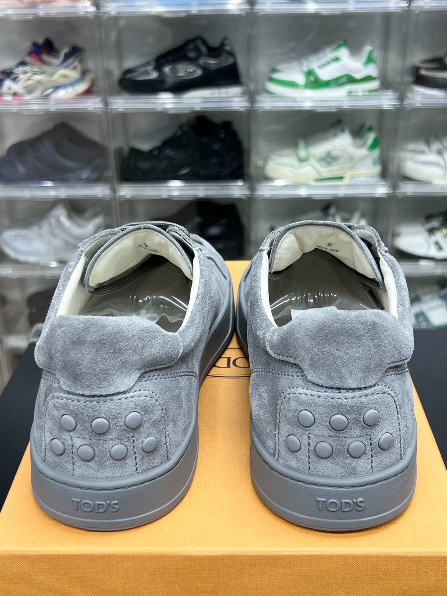 Tod's Tod's Suede Gray Lowtop Sneakers 10 Men Size US 10 / EU 43 - 7 Thumbnail