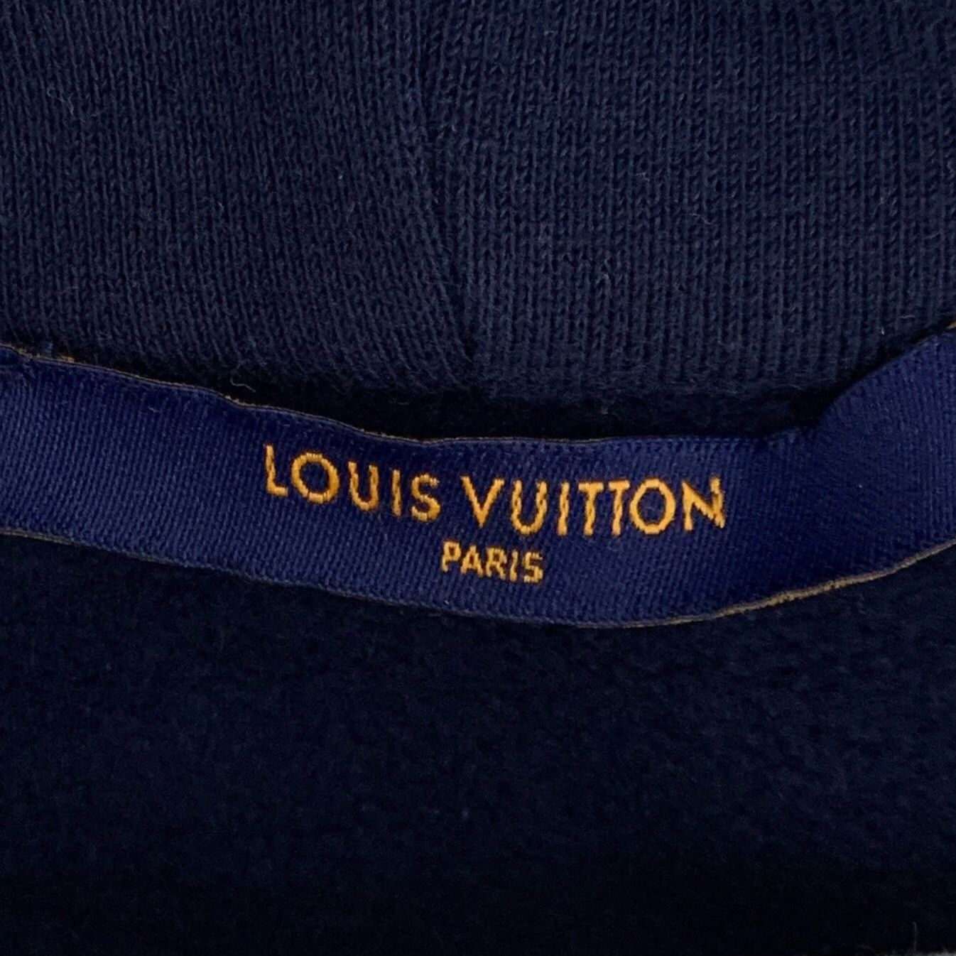 Louis Vuitton Louis Vuitton Shark Bead Hoodie Size M Size US M / EU 48-50 / 2 - 8 Thumbnail