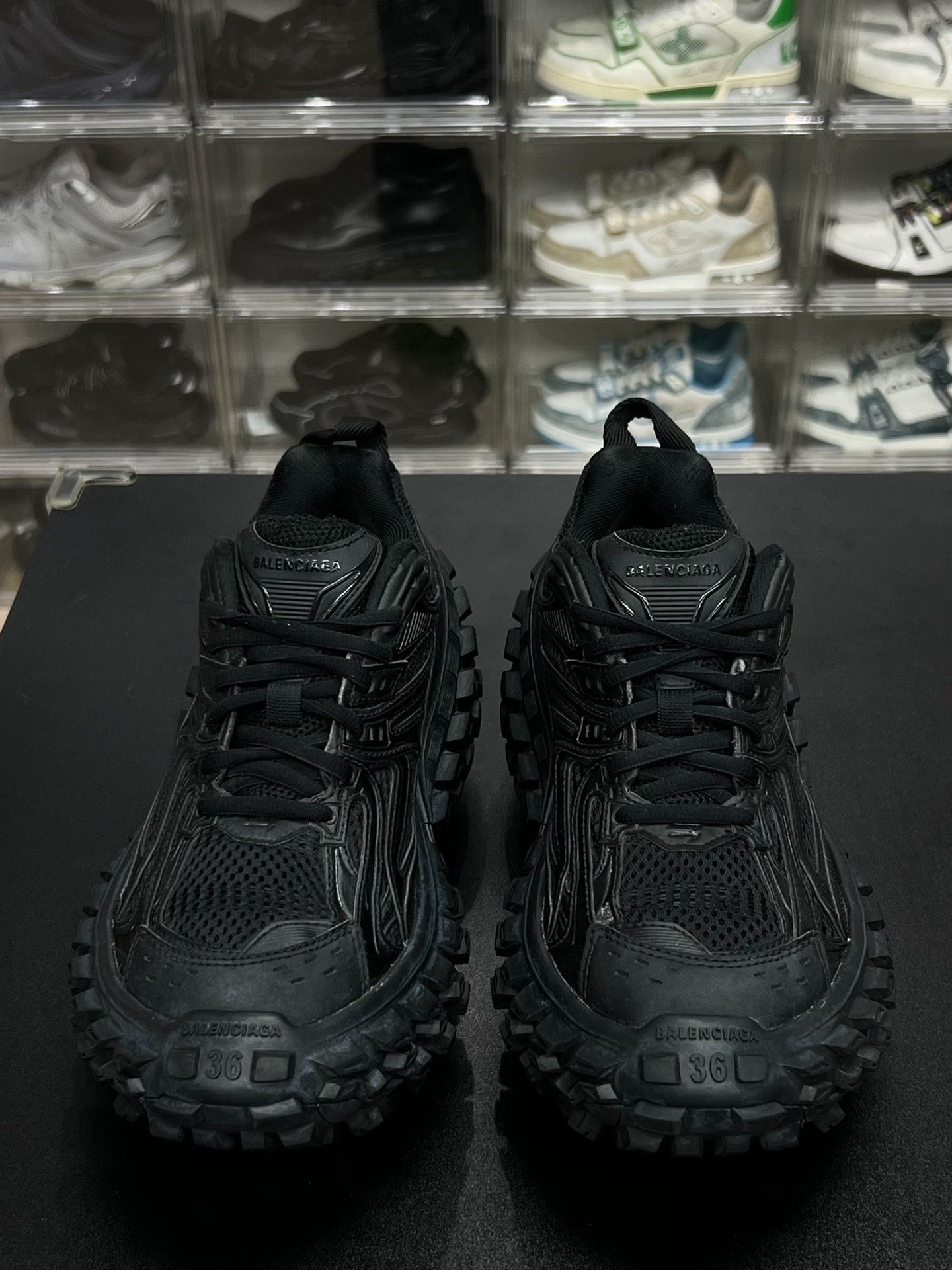 Balenciaga Balenciaga Lowtop Sneakers us_6 Women Size US 6 / IT 36 - 2 Thumbnail