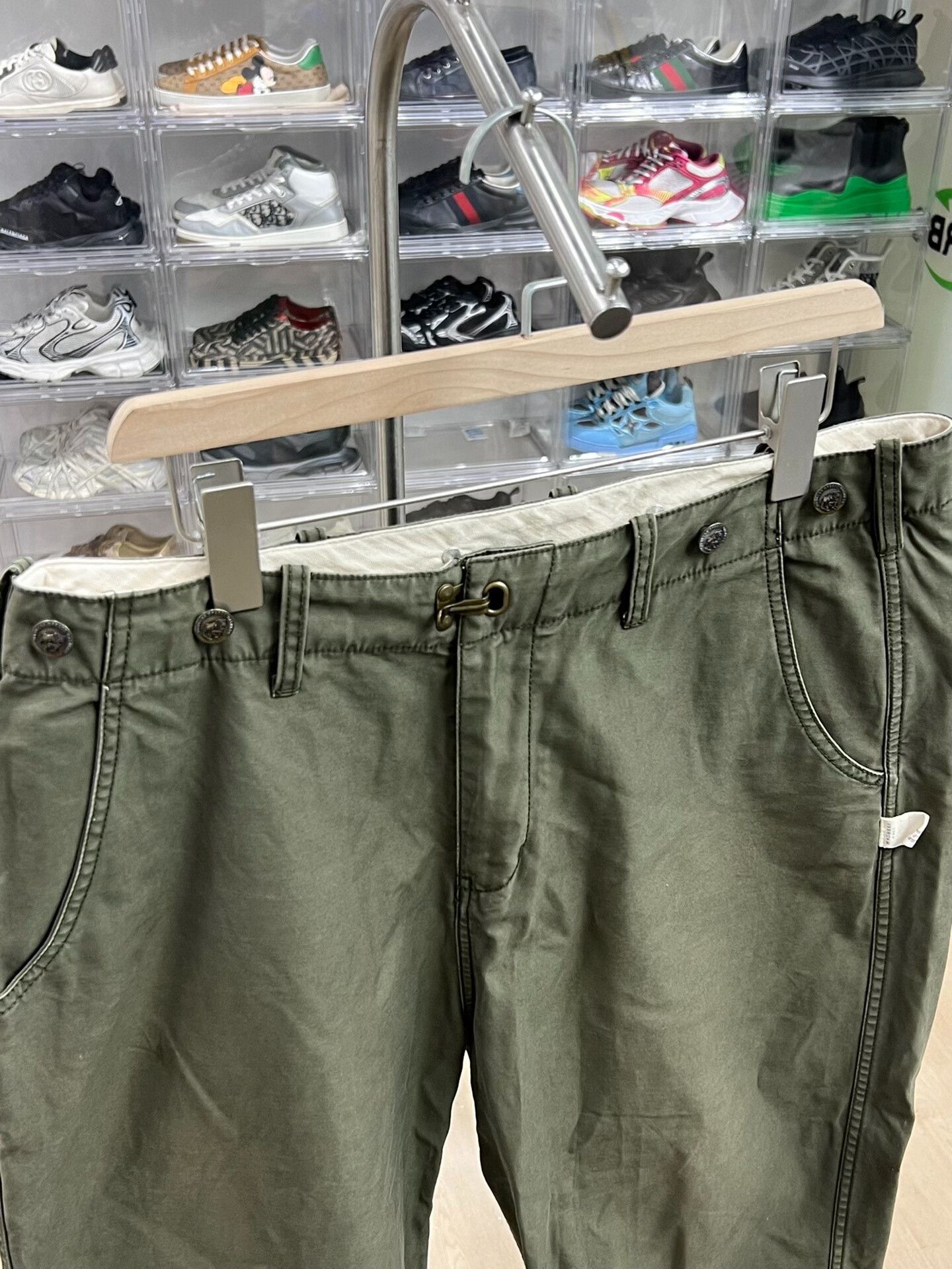 Madness Madness Cargo Green Casual Pants 32 Men Size US 32 / EU 48 - 2 Thumbnail