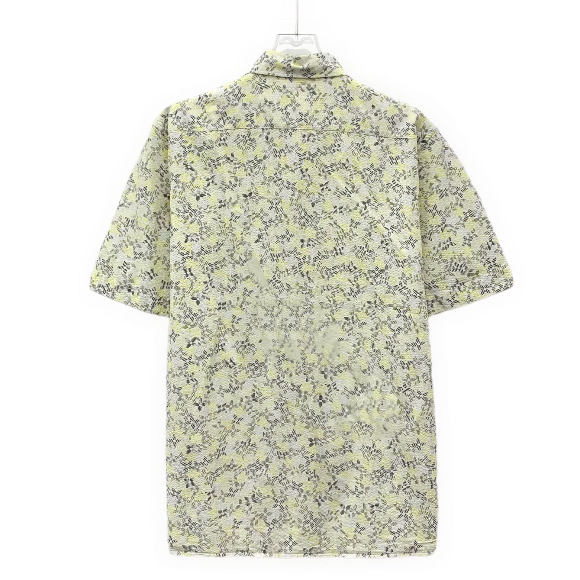 Louis Vuitton Louis Vuitton Monogram Cotton Short Sleeve Shirt L Size US L / EU 52-54 / 3 - 3 Thumbnail