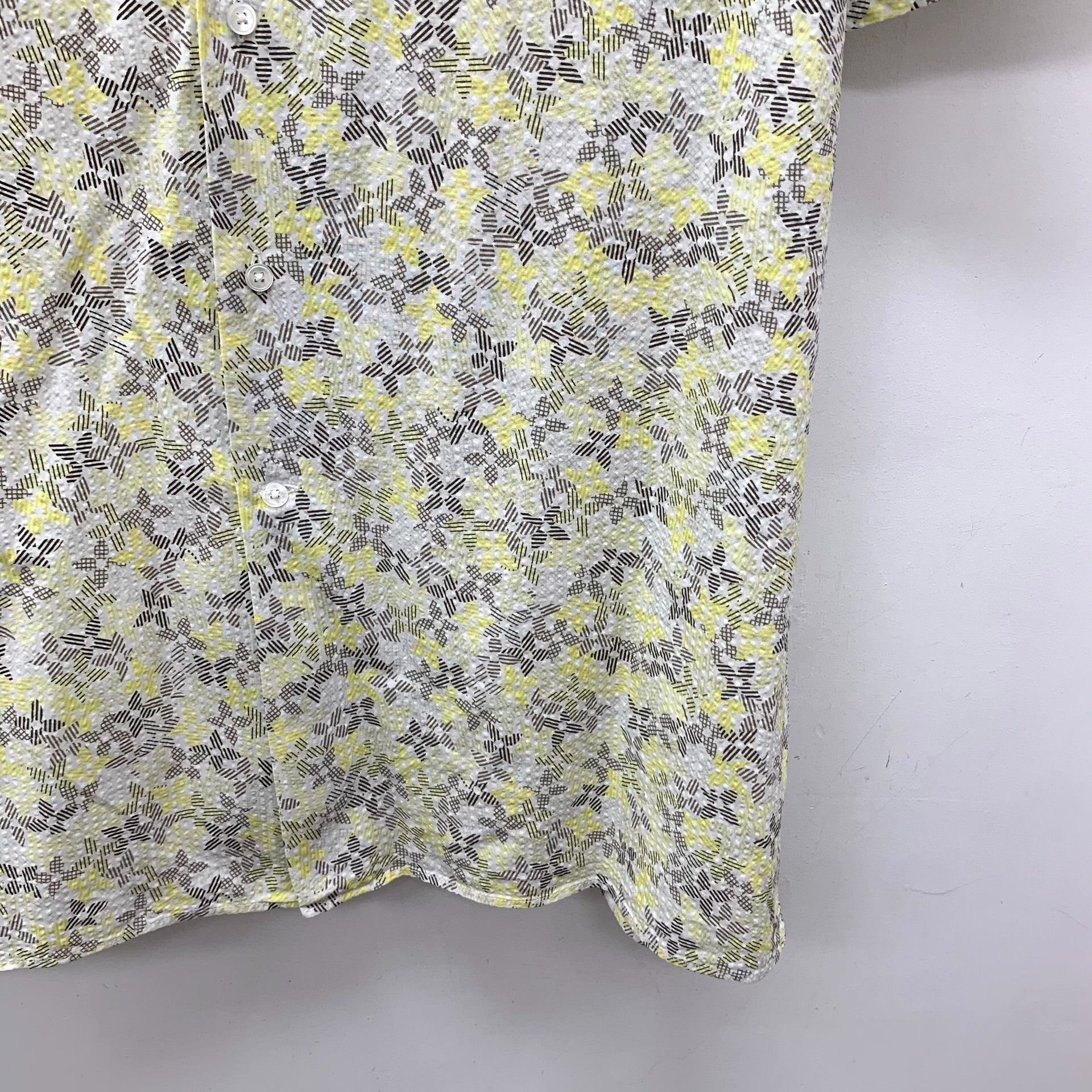 Louis Vuitton Louis Vuitton Monogram Cotton Short Sleeve Shirt L Size US L / EU 52-54 / 3 - 5 Thumbnail