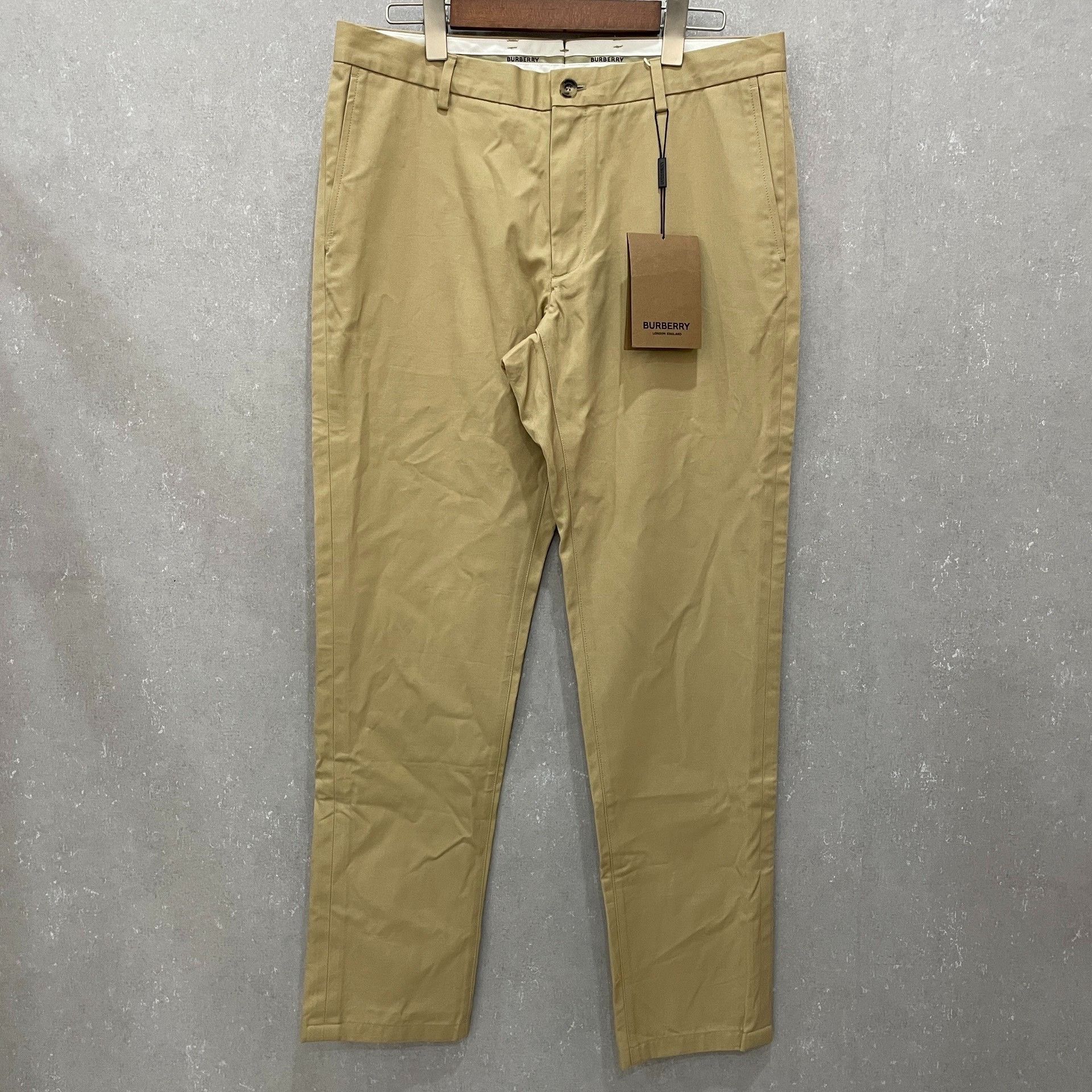 Burberry Burberry Beige Cotton Casual Pants 34 Size US 34 / EU 50 - 7 Thumbnail