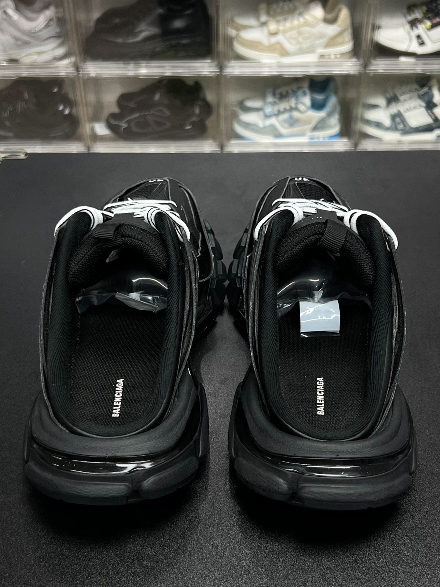 Balenciaga Balenciaga Black Sandals 7 Men Size US 7 / EU 40 - 7 Thumbnail