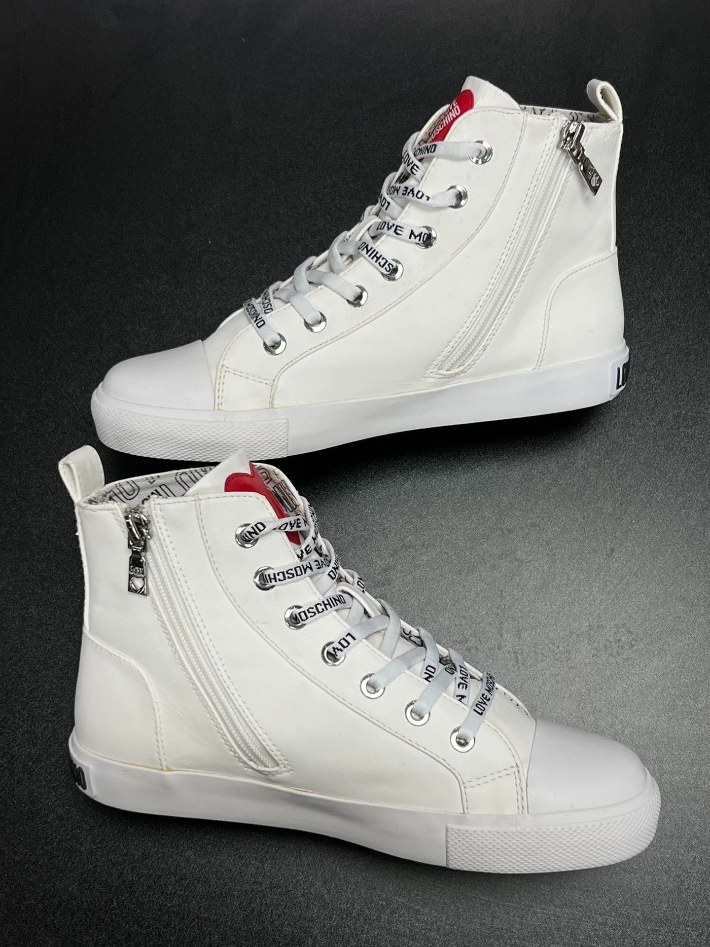 Moschino Moschino White Hitop Sneakers us_6 Women Size US 6 / IT 36 - 5 Thumbnail