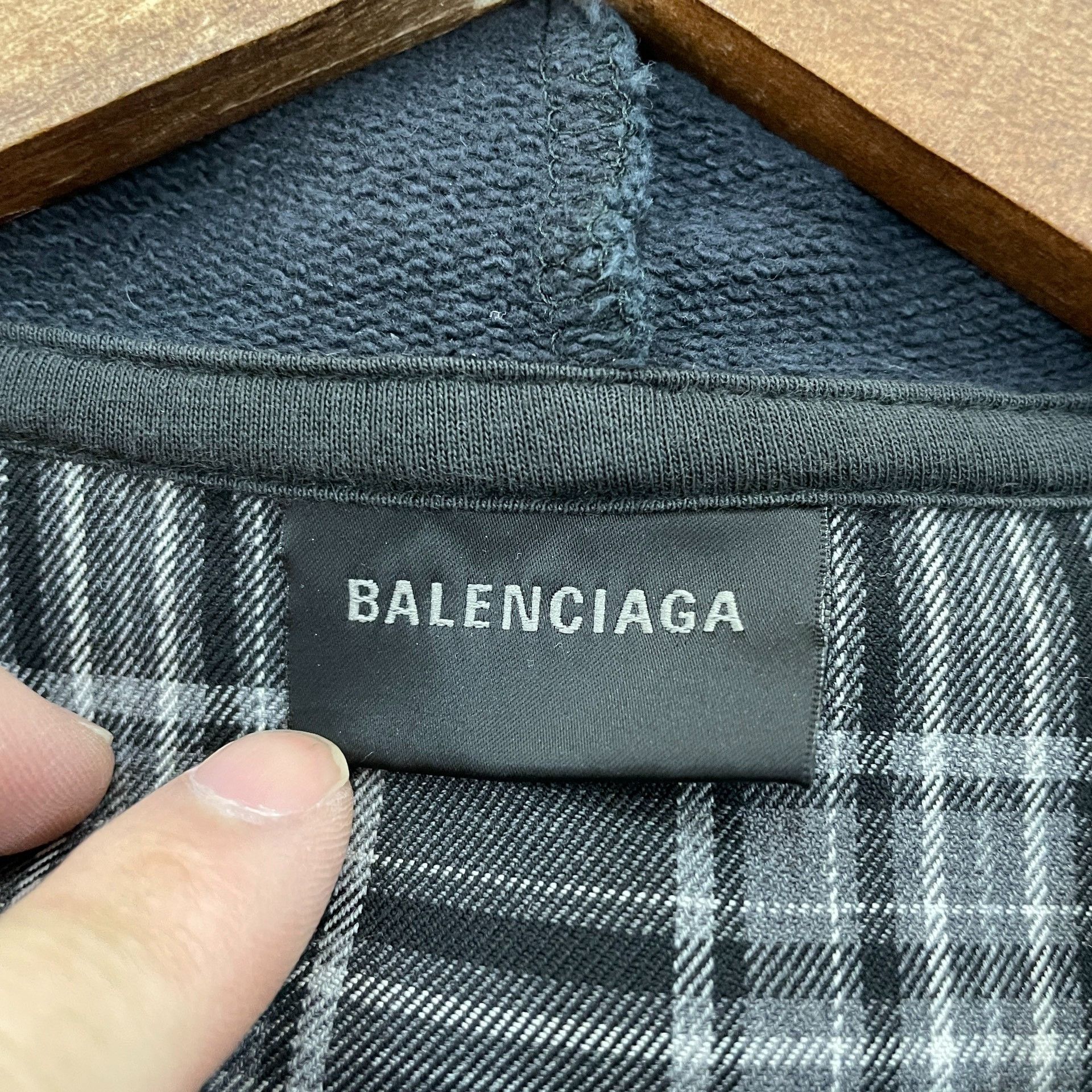 Balenciaga Balenciaga Layered Plaid Hooded Shirt XS Size US XS / EU 42 / 0 - 4 Thumbnail