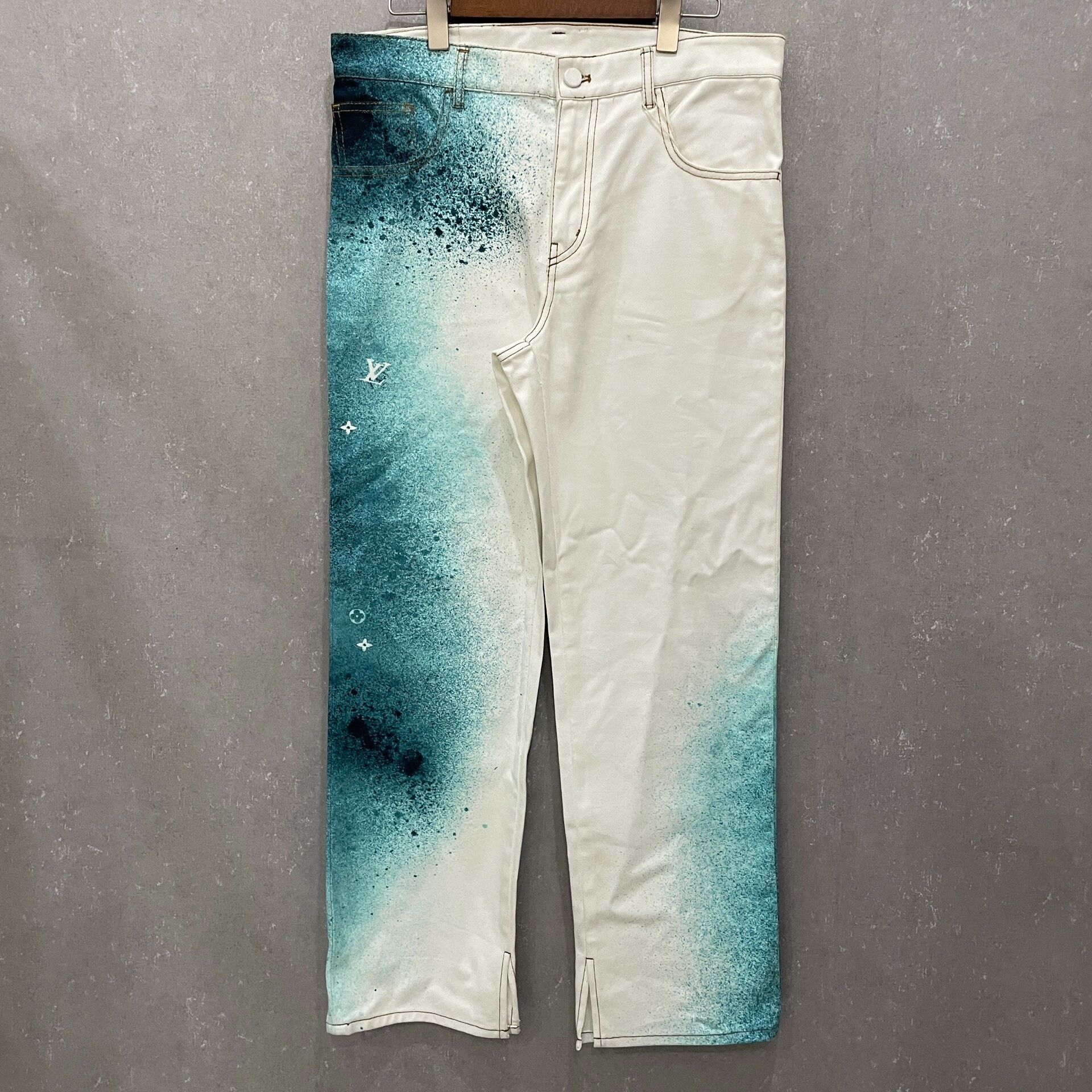 Louis Vuitton Louis Vuitton Stardust Galaxy Spray Denim Jeans 29 Size US 29 - 2 Thumbnail