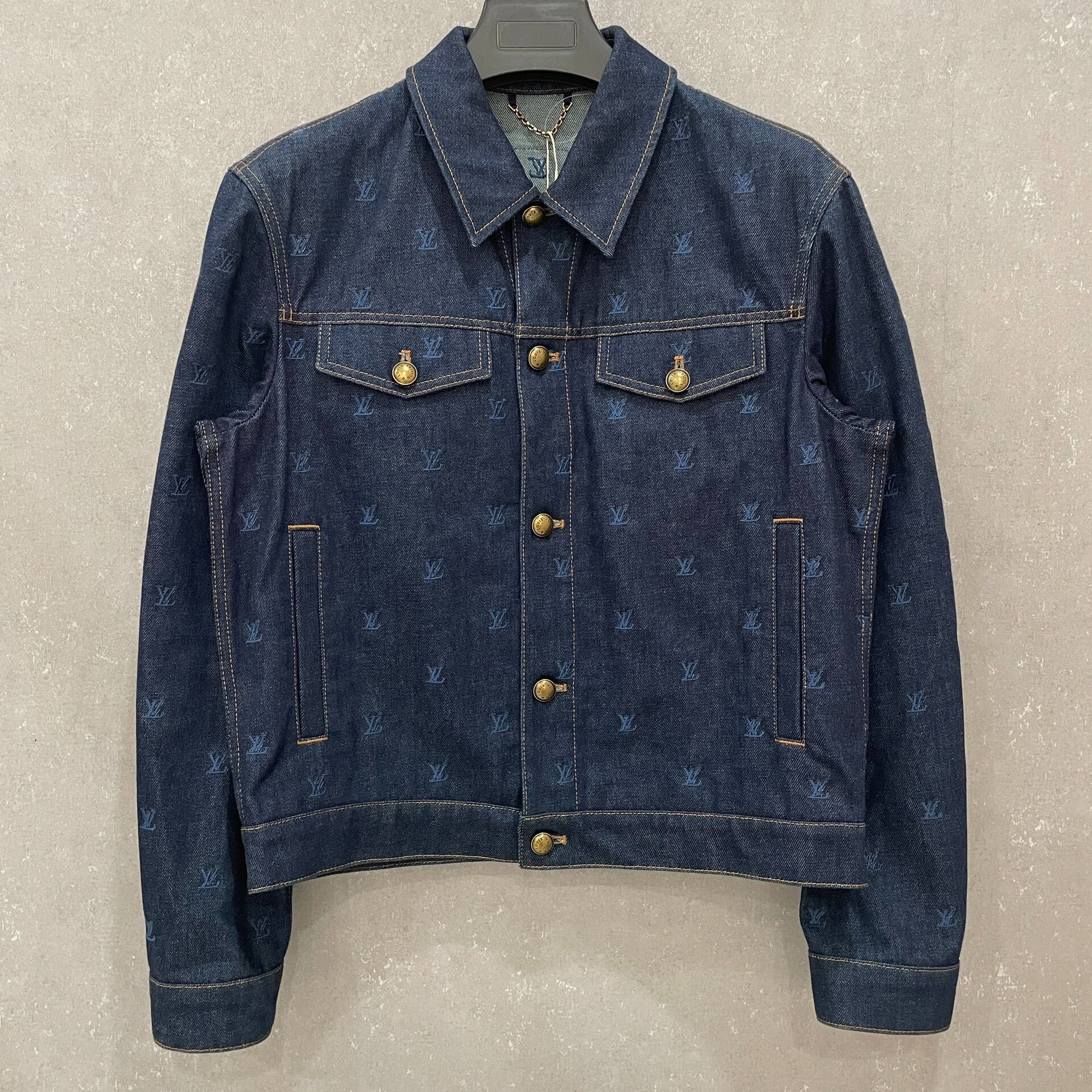 Louis Vuitton Louis Vuitton Embroidered Monogram Denim Jacket 44 Size US S / EU 44-46 / 1 - 2 Thumbnail