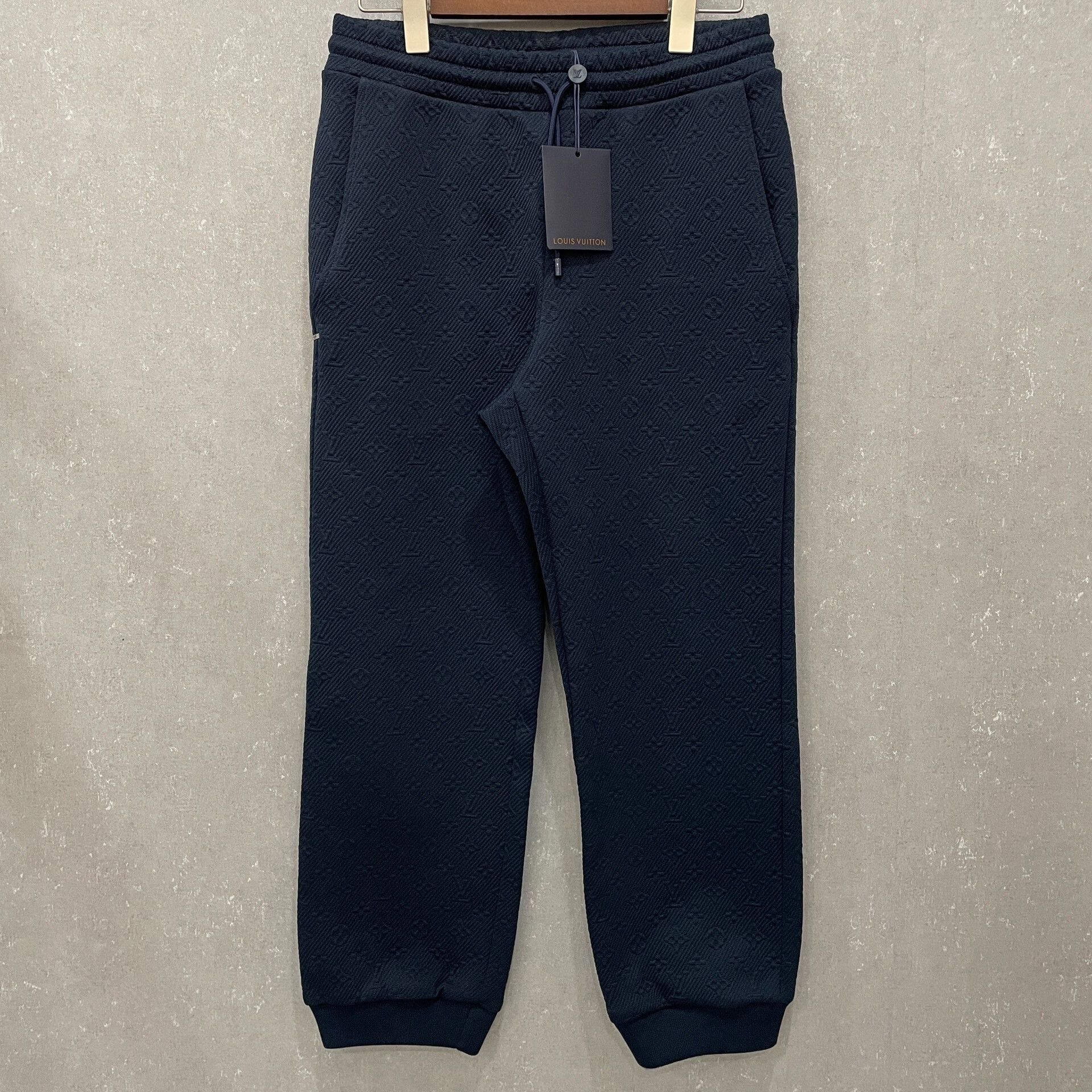 Louis Vuitton Louis Vuitton Monogram Embossed Joggers S Size US 30 / EU 46 - 2 Thumbnail