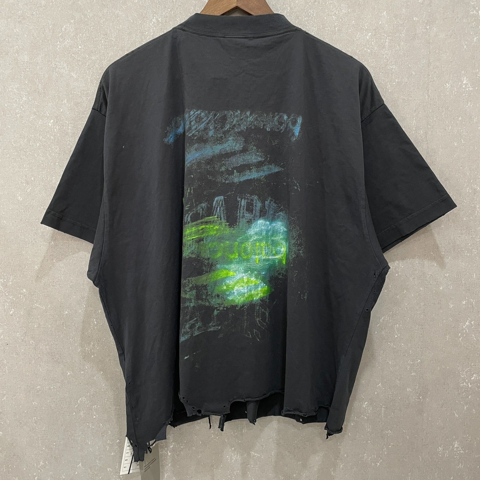 Balenciaga Balenciaga Graphic Short Sleeve T-Shirt Size 2 Size US M / EU 48-50 / 2 - 4 Thumbnail