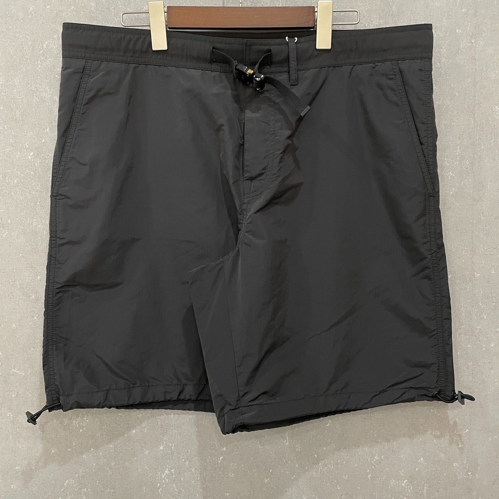 Dior Dior CD Buckle Technical Nylon Shorts Size 54 Size US 38 / EU 54 - 2 Thumbnail