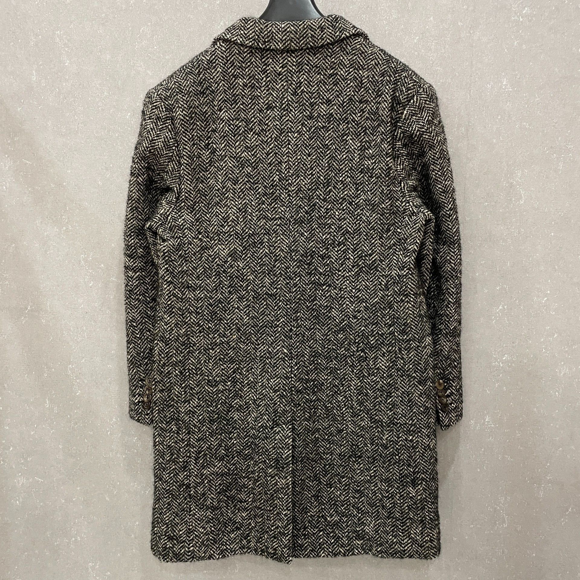 Gucci Gucci Herringbone Wool Overcoat Size 48R Size US M / EU 48-50 / 2 - 4 Thumbnail