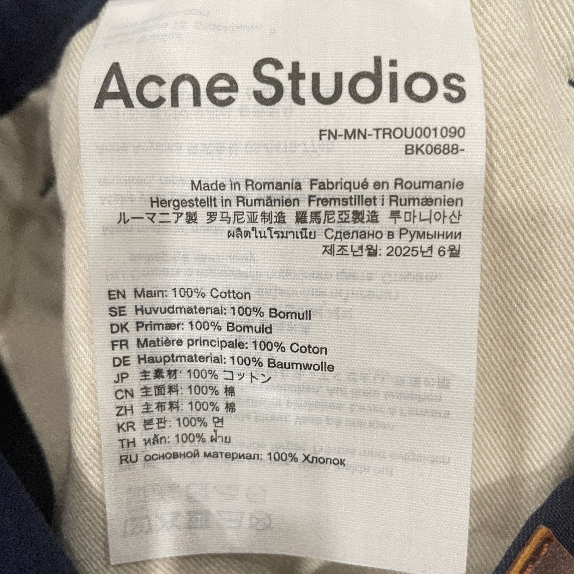 Acne Studios Acne Studios Navy Cotton Casual Pants EU 48 Size US 32 / EU 48 - 7 Thumbnail