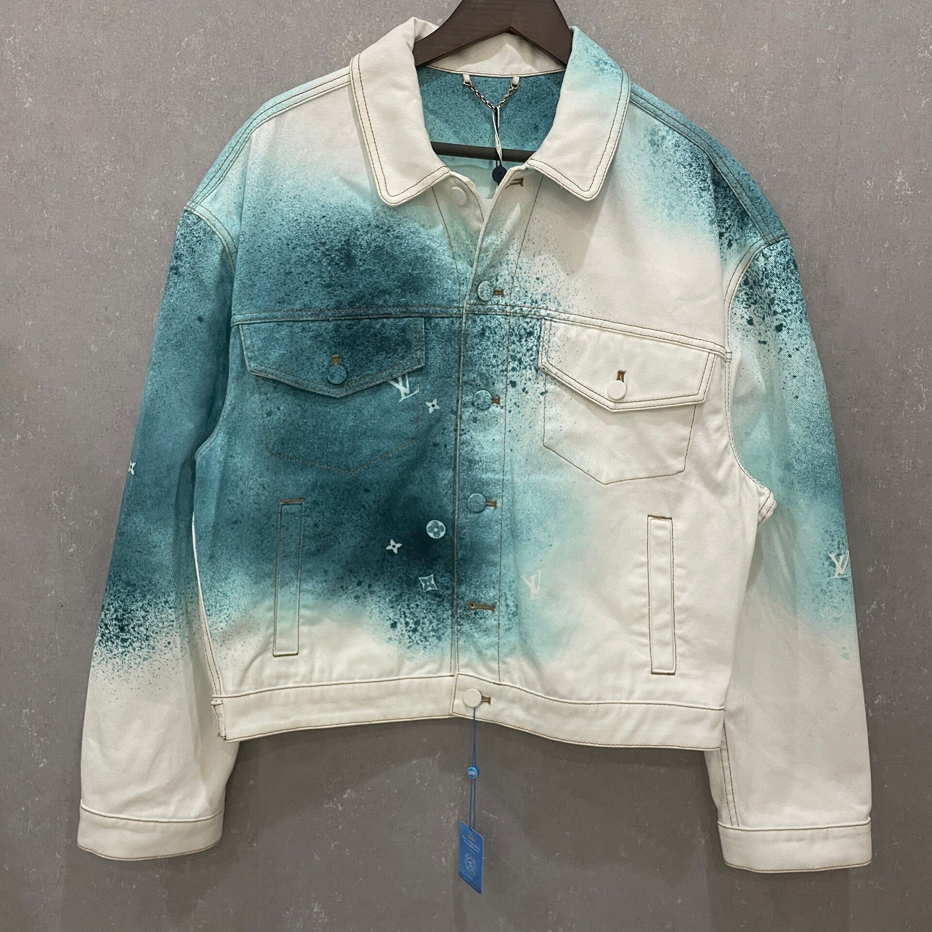 Louis Vuitton Louis Vuitton Spray Pattern Denim Jacket 48 Size US M / EU 48-50 / 2 - 2 Thumbnail